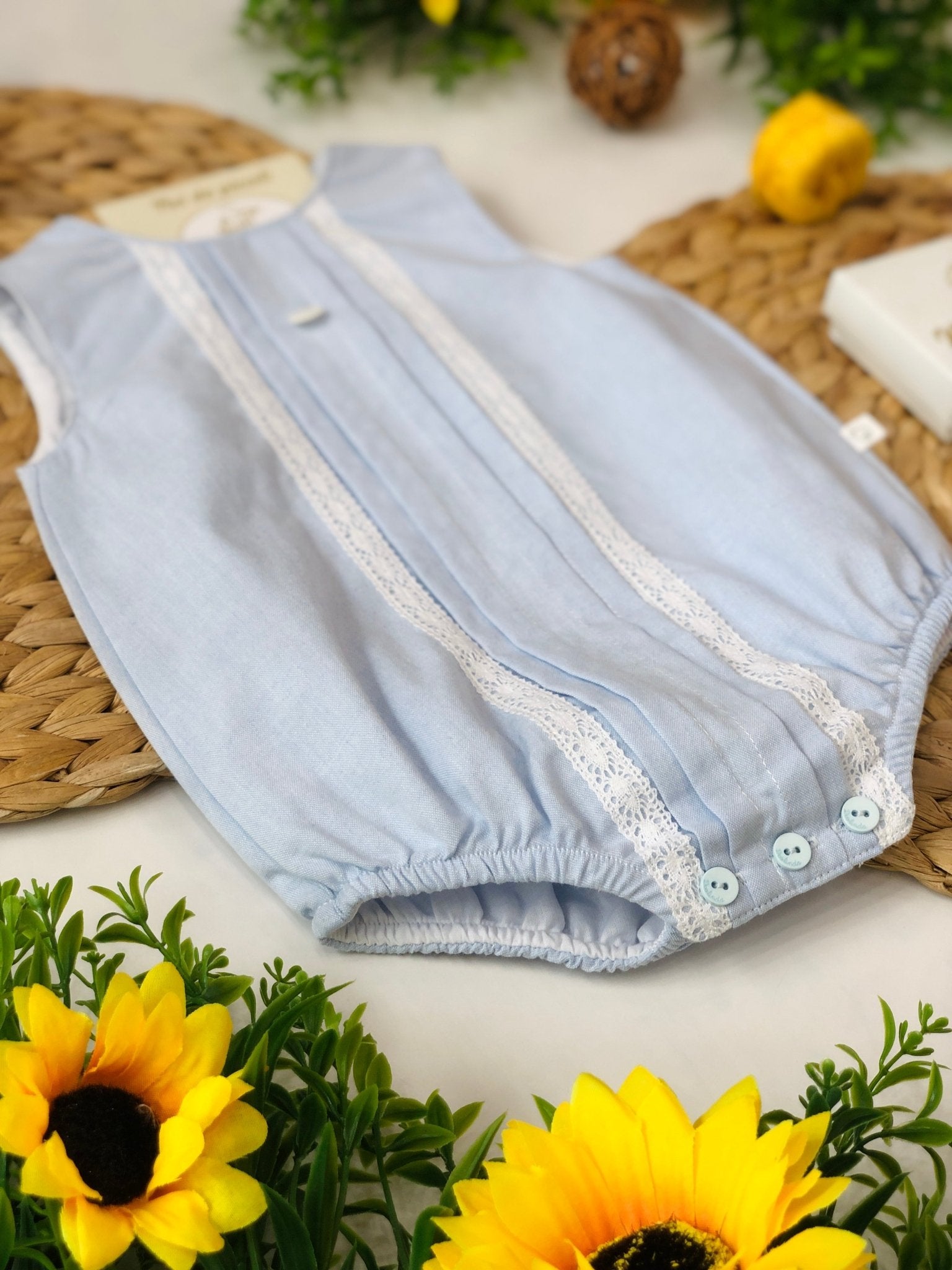 PAGLIACCETTO IN COTONE CIELO CON DETTAGLIO IN BIANCO - Noi da piccoli