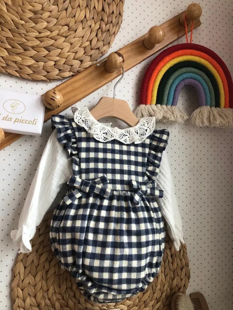 PAGLIACCETTO QUADRI + BLUSA - Noi da piccoli