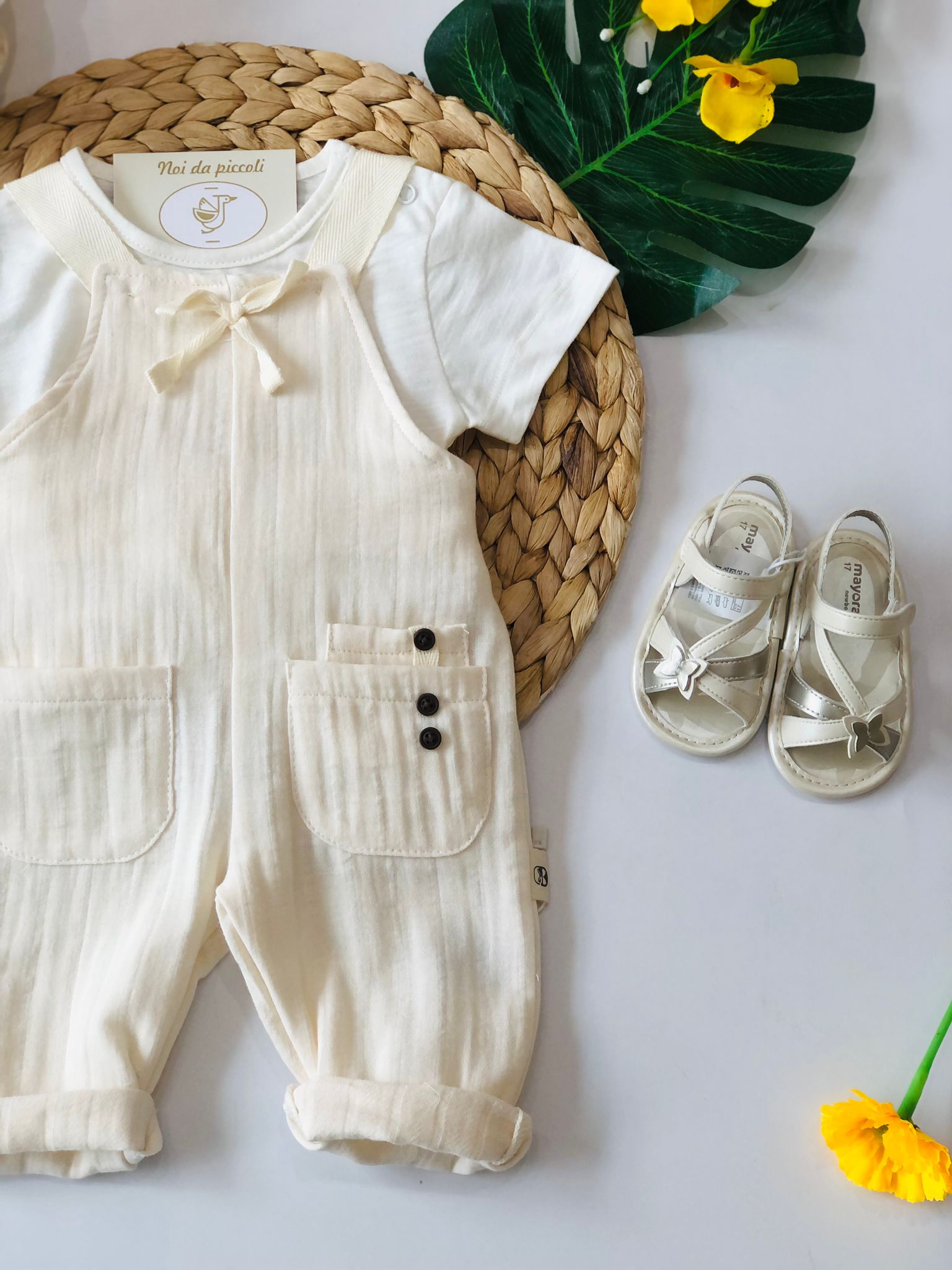 SALOPETTE CREMA CON CAPPELLINO - Noi da piccoli