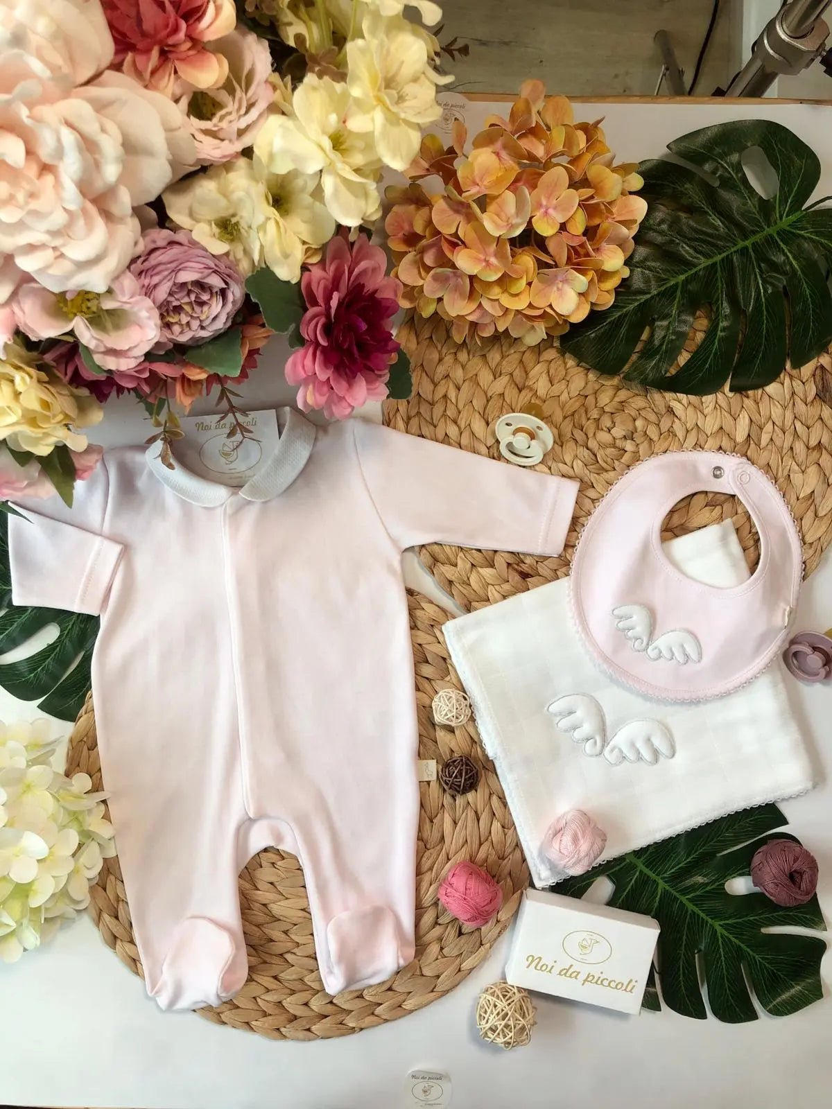 TUTINA ROSA ANGEL CON ALETTE MORBIDE - Noi da piccoli