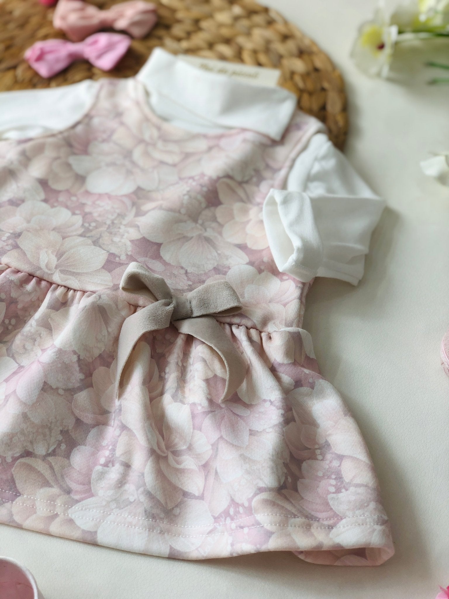 VESTINA CON DOLCEVITA FLOREALE ROSA - Noi da piccoli