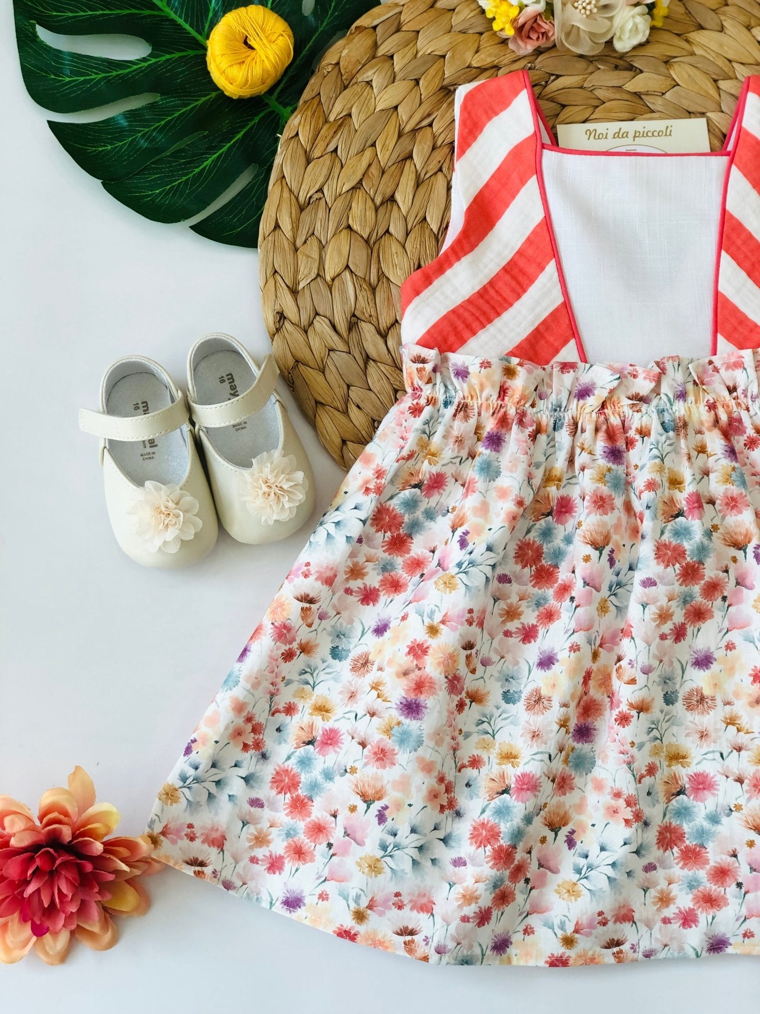 VESTINA FIORI E RIGHE TARIFA - Noi da piccoli