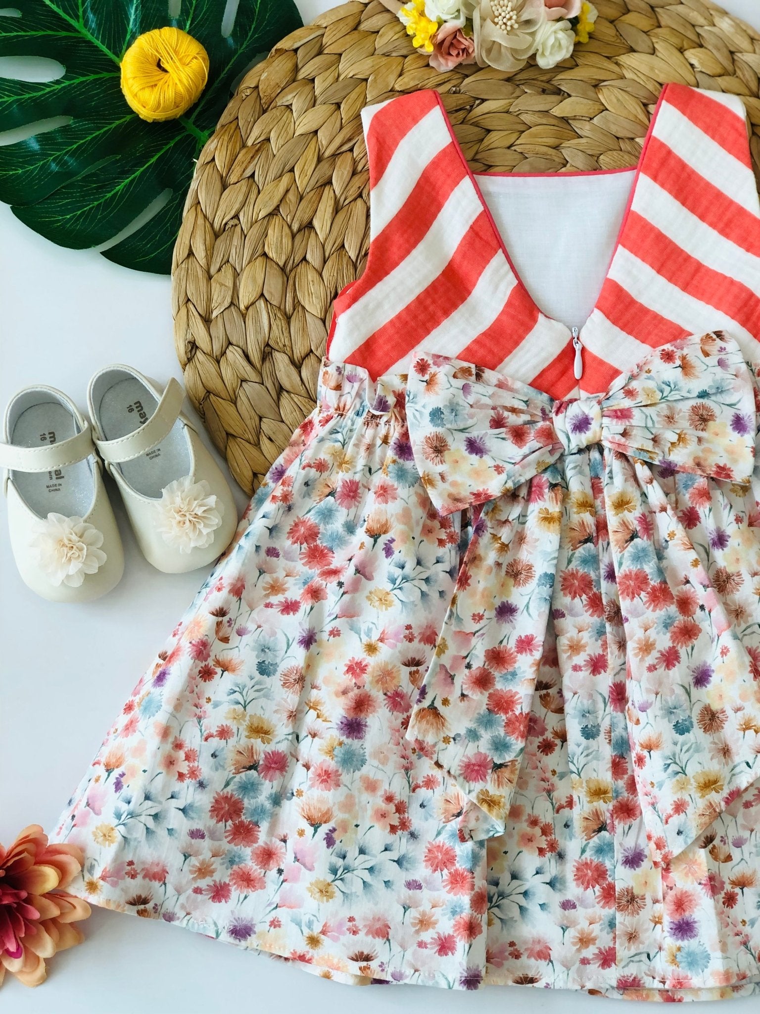 VESTINA FIORI E RIGHE TARIFA - Noi da piccoli