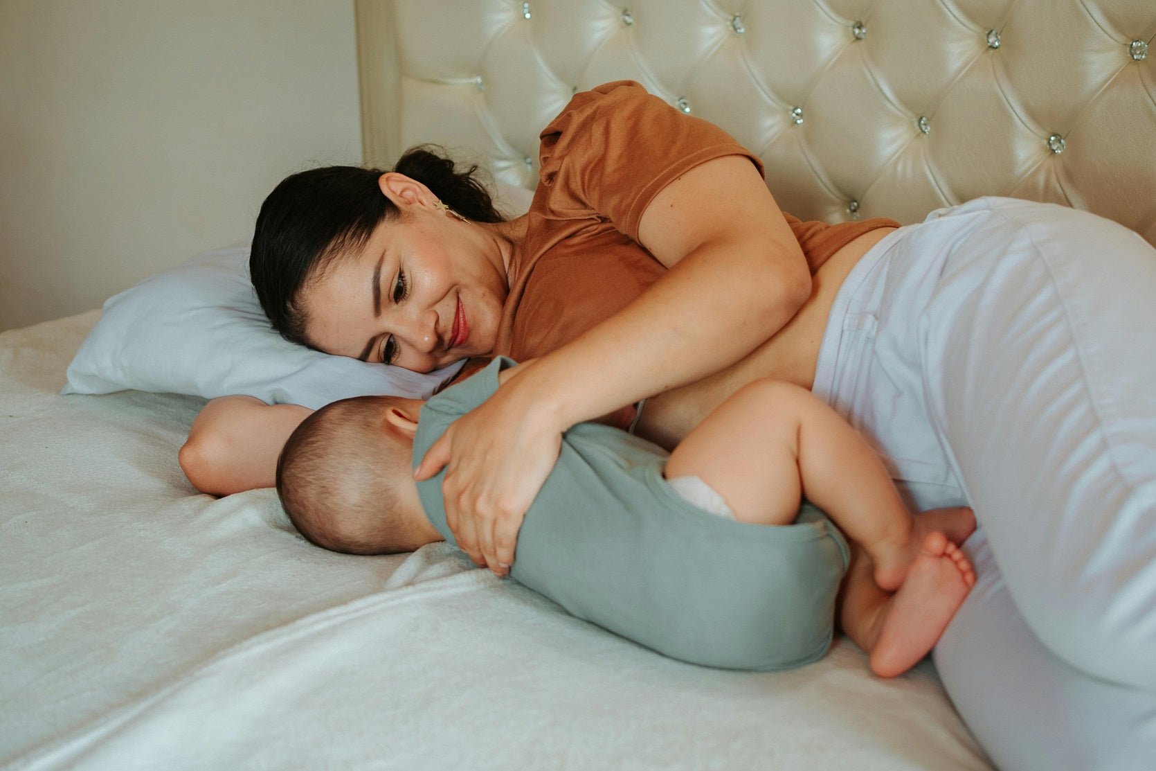 Sviluppo Cognitivo e Motorio del Tuo Neonato: Guida Completa per Mamme e Neo-Mamme - Noi da piccoli