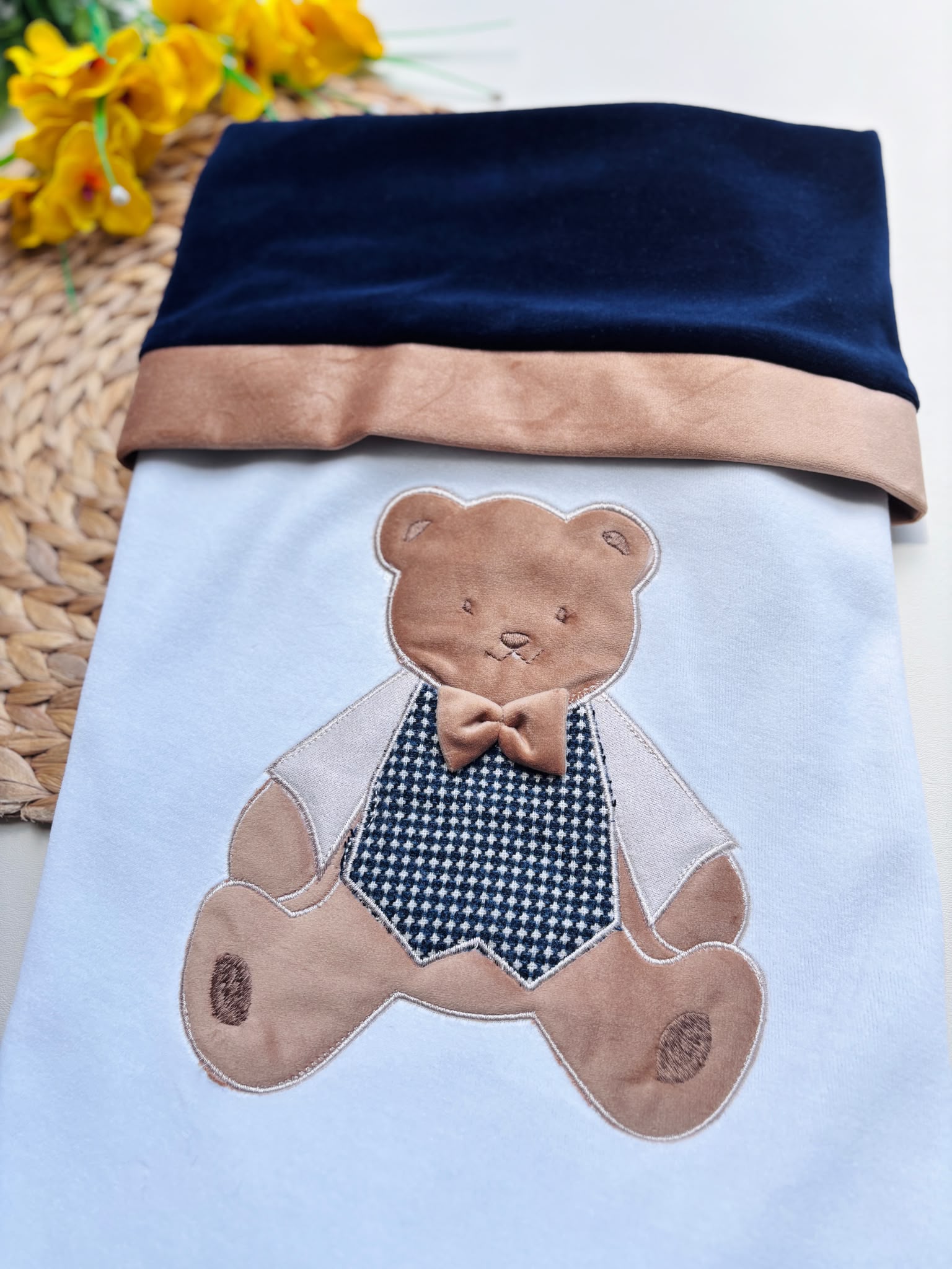 COPERTINA CINIGLIA BEIGE E BLU ORSETTO