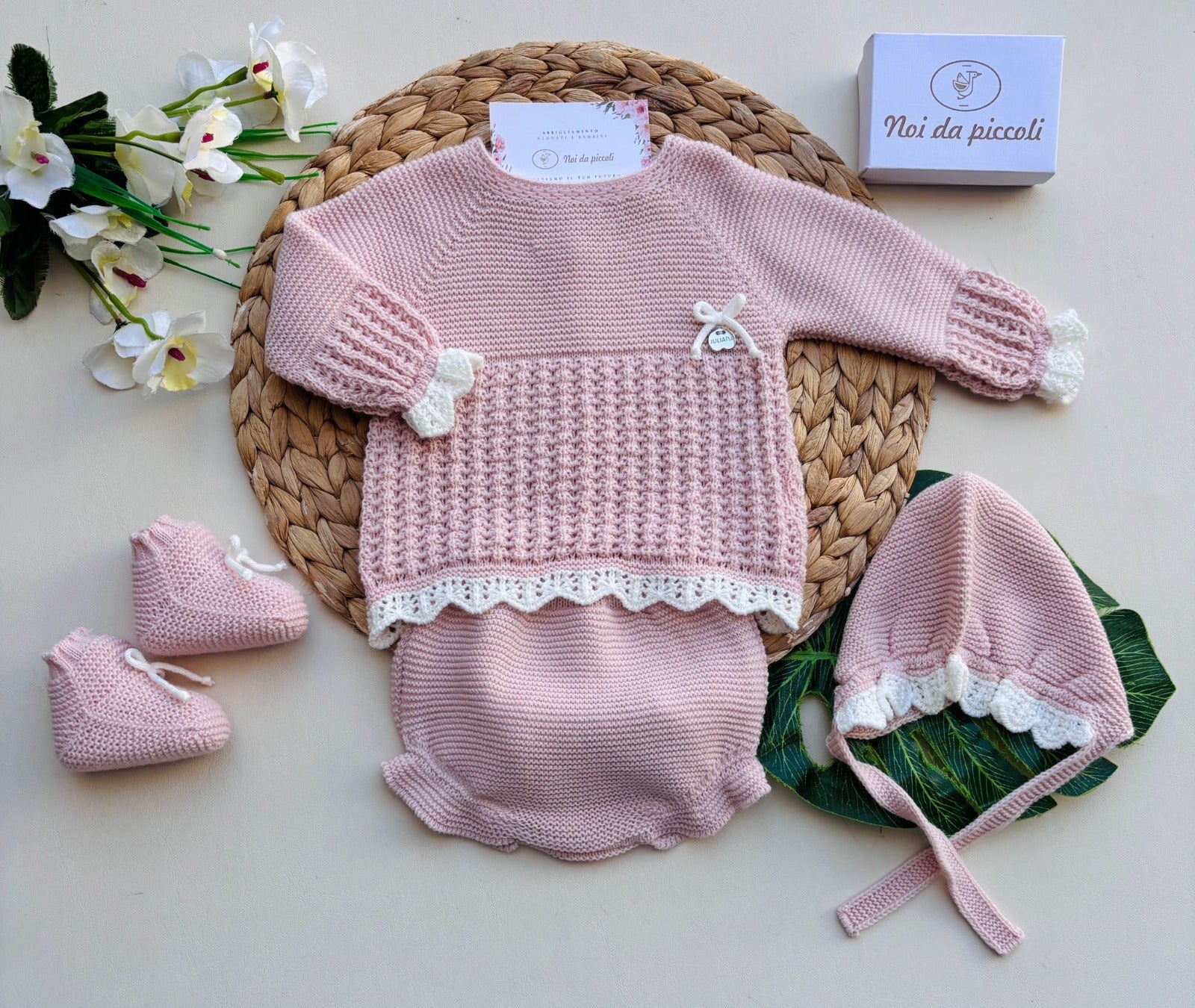 COMPLETO 3PZ CON BABBUCCE FILATO CALDO ROSA