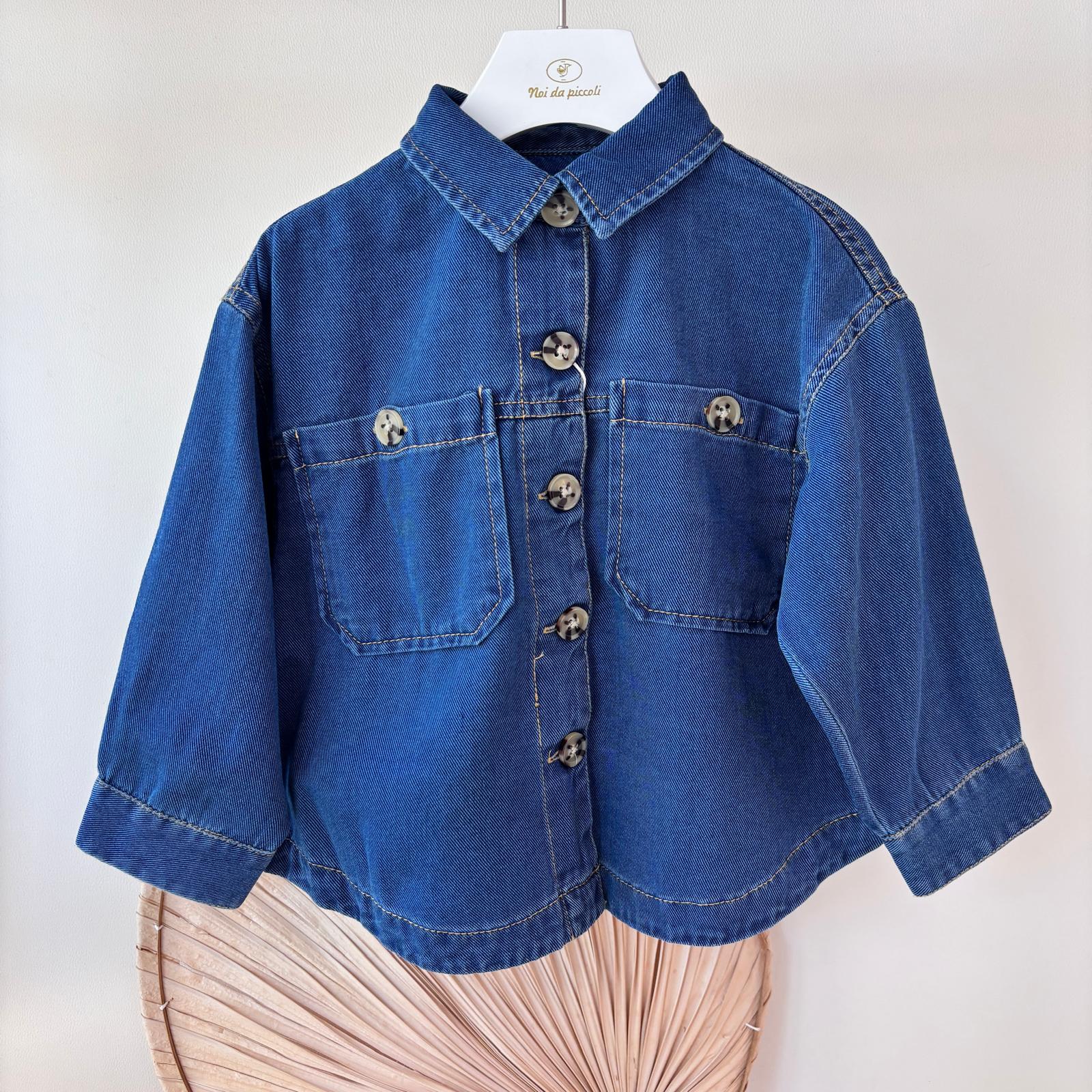 CAMICIA DI JEANS CON CHIUSURA FRONTALE