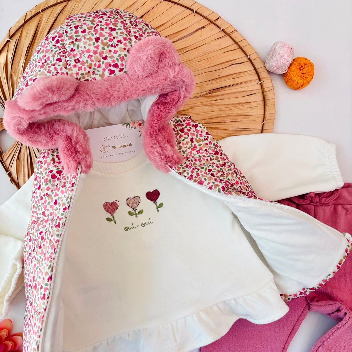 COMPLETO IN COTONE CALDO ROSA CON FANTASIA FLOREALE