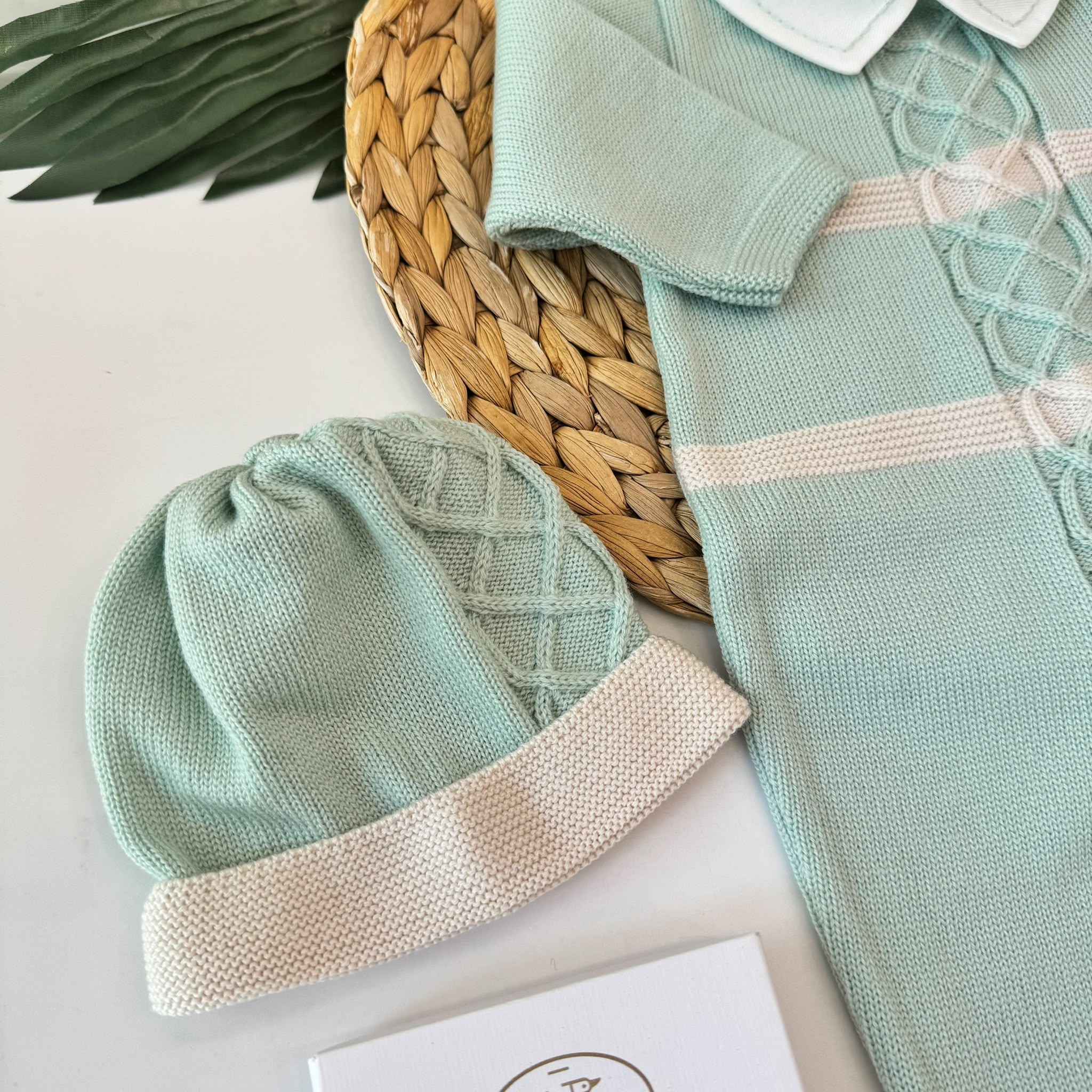TUTINA CON PARURE 100% LANA VERDE