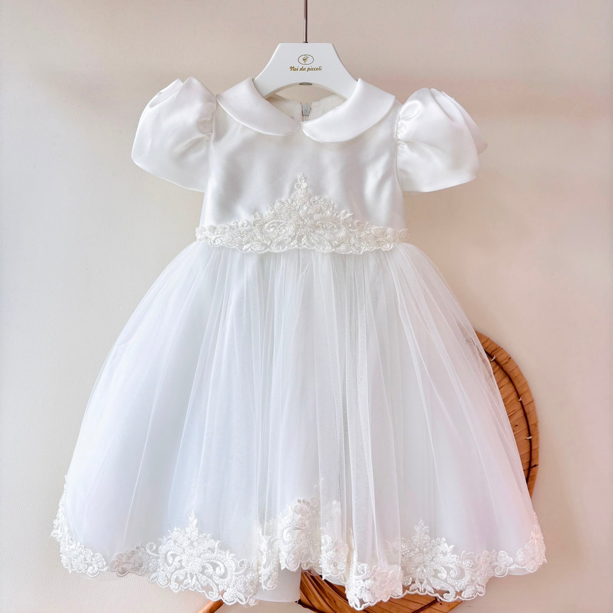 ABITO CERIMONIALE IN RASO E TULLE CON PIZZO PANNA