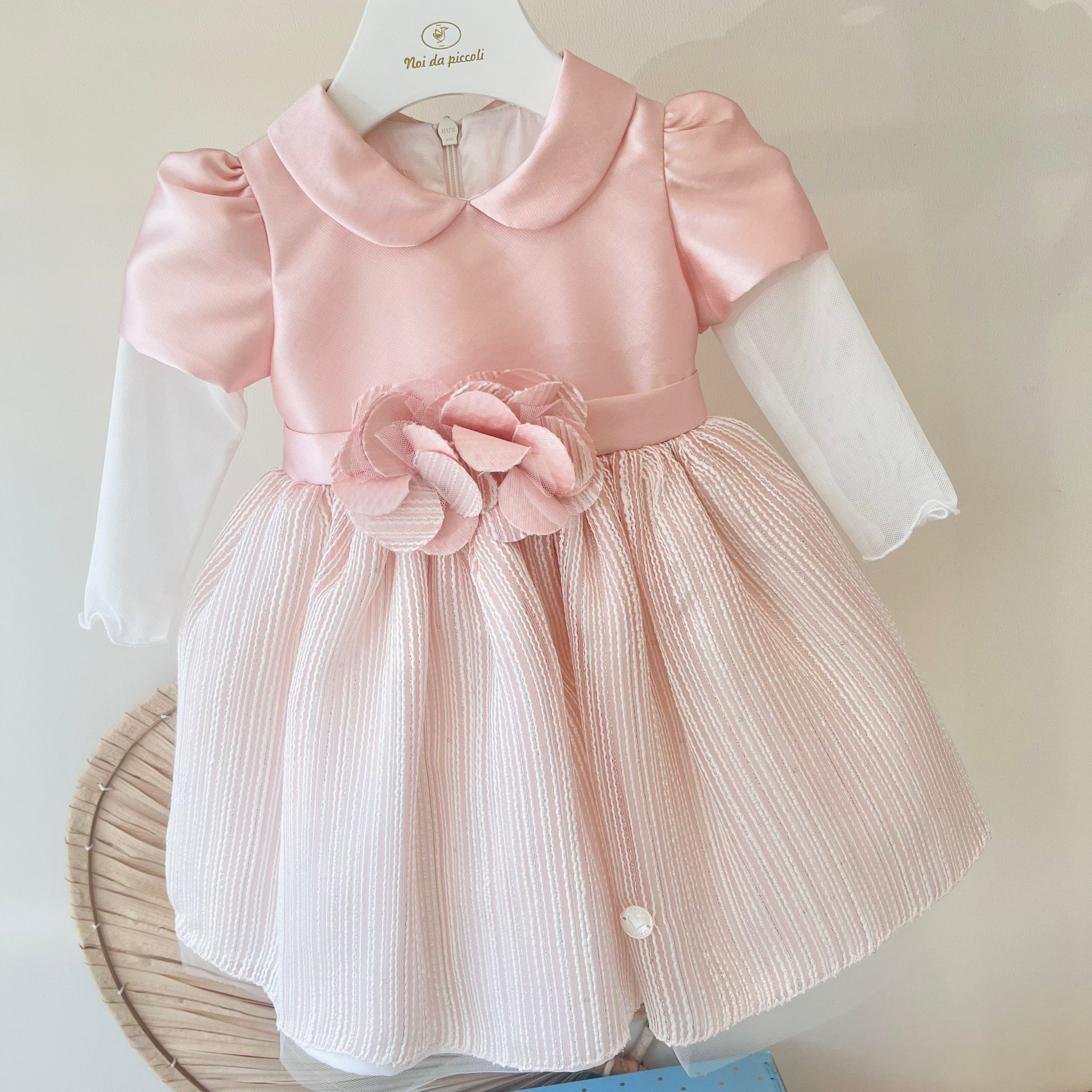 ABITO MIKADO E TESSUTO ROSA