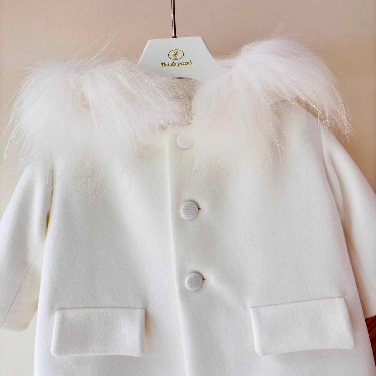 CAPPOTTO IN PANNO CON CAPPUCCIO PANNA