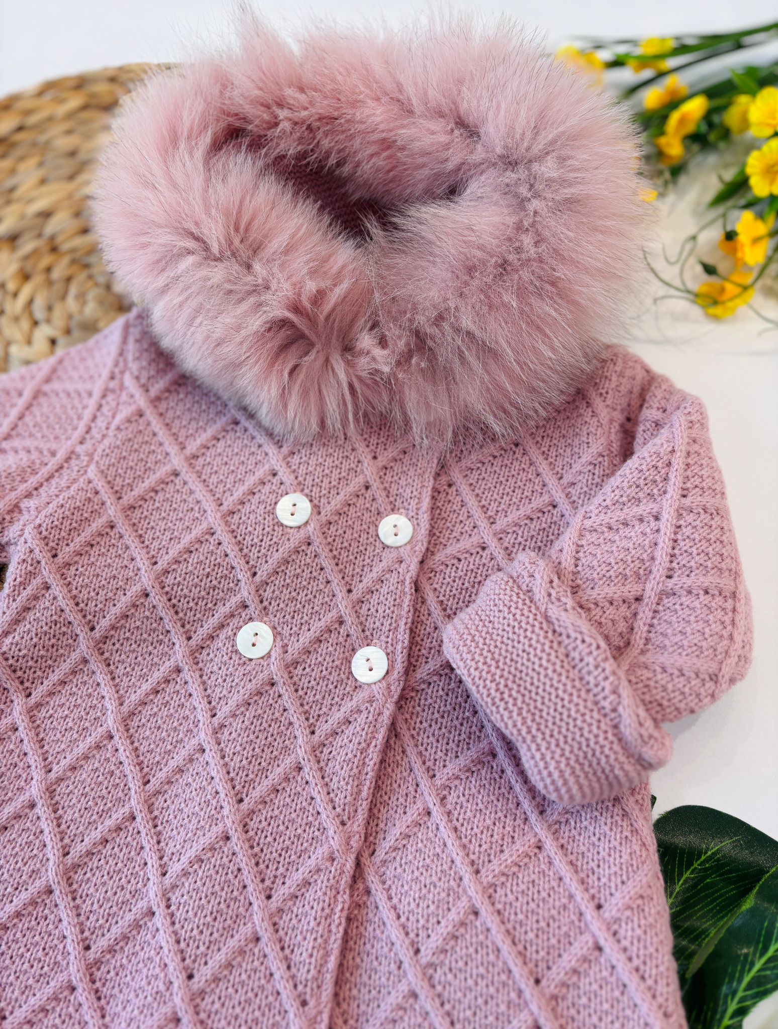 CAPPOTTINO FILATO CALDO ROSA