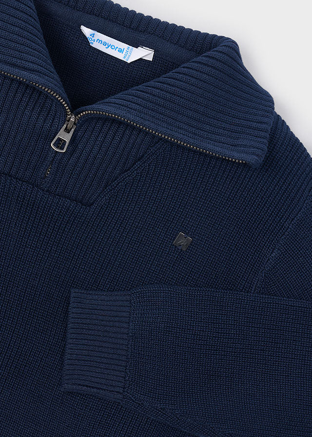MAGLIONE IN FILATO CALDO BLU CON COLLO RISVOLTABILE