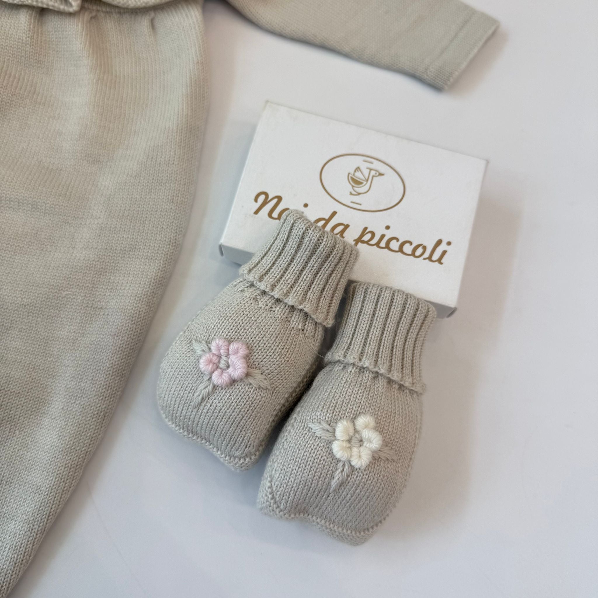 TUTINA CON PARURE 100% PURA LANA MERINO EXTRAFINE TORTORA