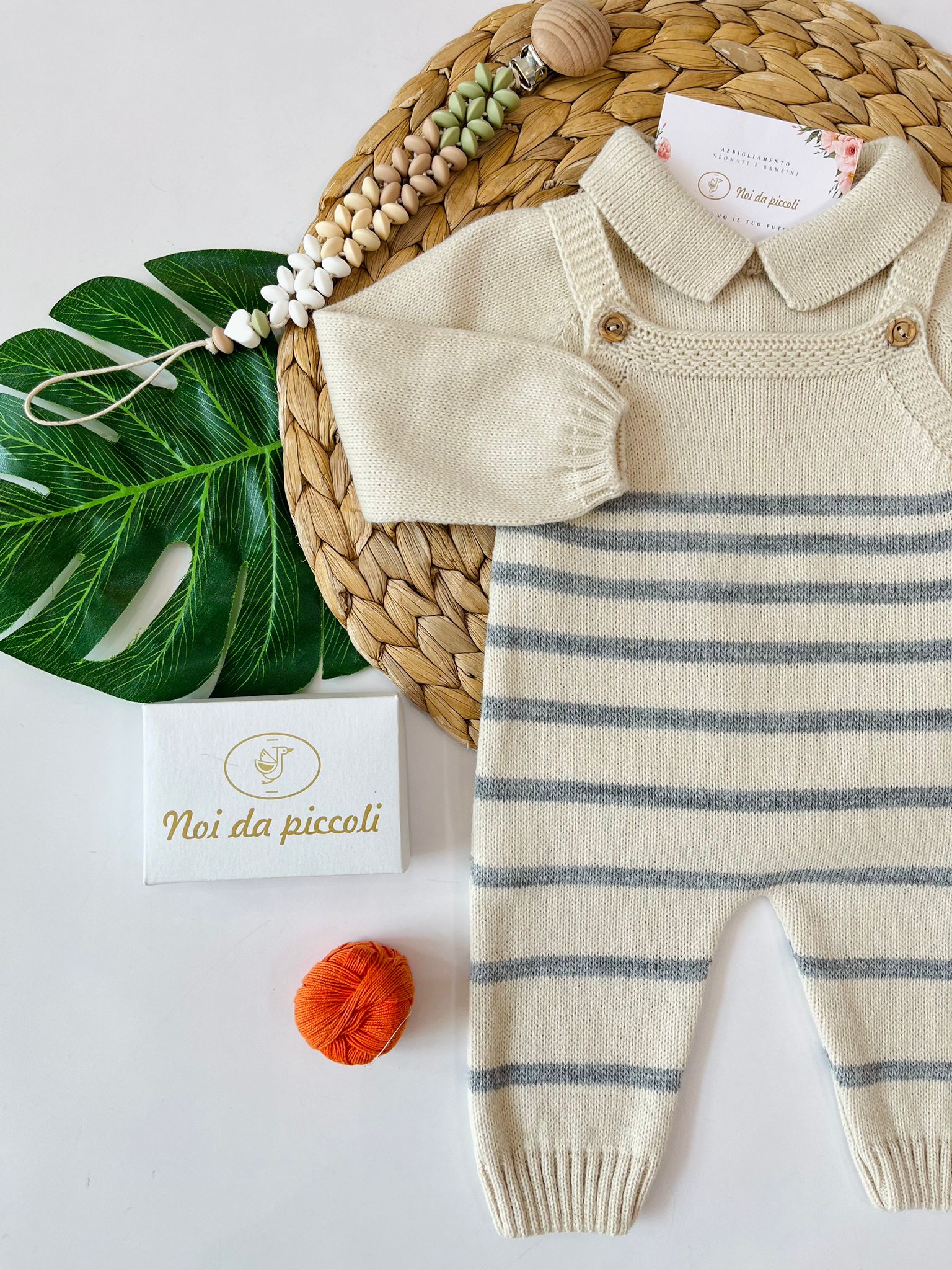 SALOPETTE EN TRICOT DE FIL CHAUD BEIGE ET GRIS