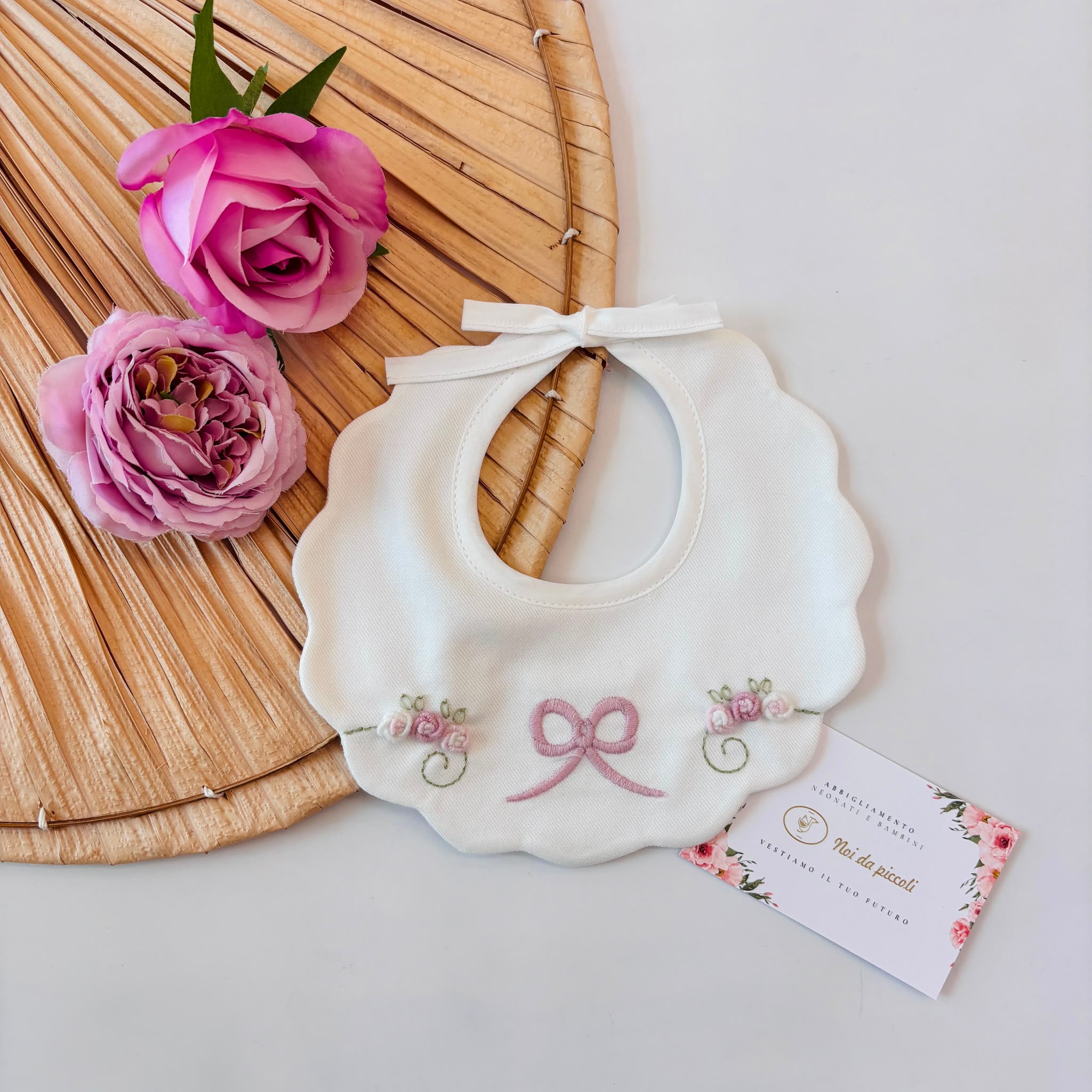 BAVETTA 100 % COTONE PANNA FIOCCO E ROSELLINE