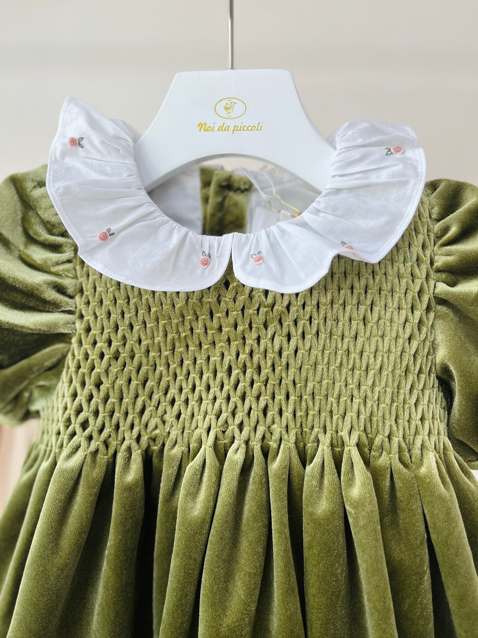 ABITINO A MANICA CORTA IN VELLUTO oliva - Noi da piccoli