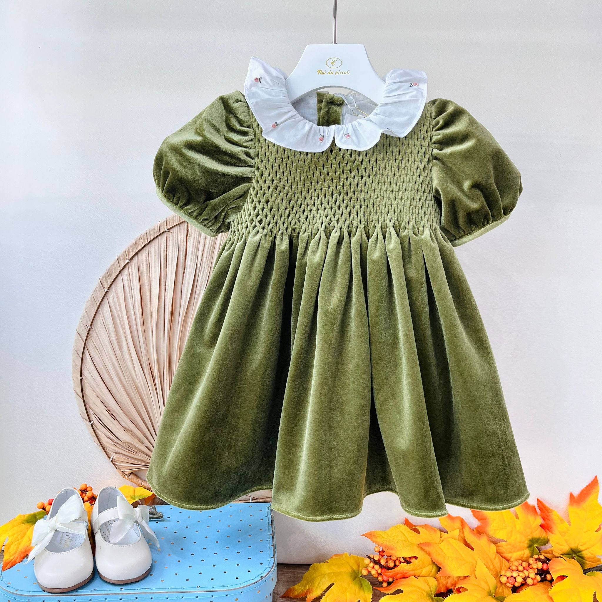 ABITINO A MANICA CORTA IN VELLUTO oliva - Noi da piccoli