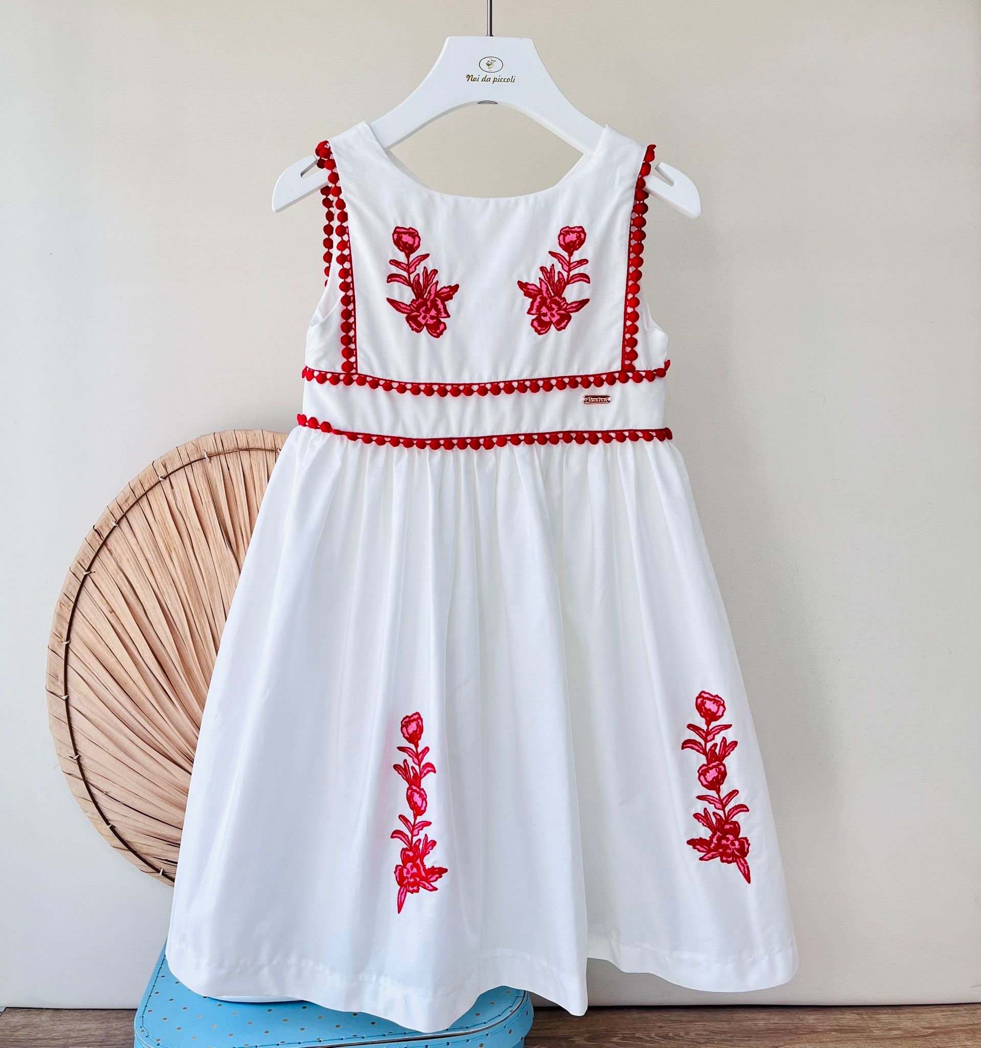 ABITINO BIANCO CON RICAMI ROSSI - Noi da piccoli