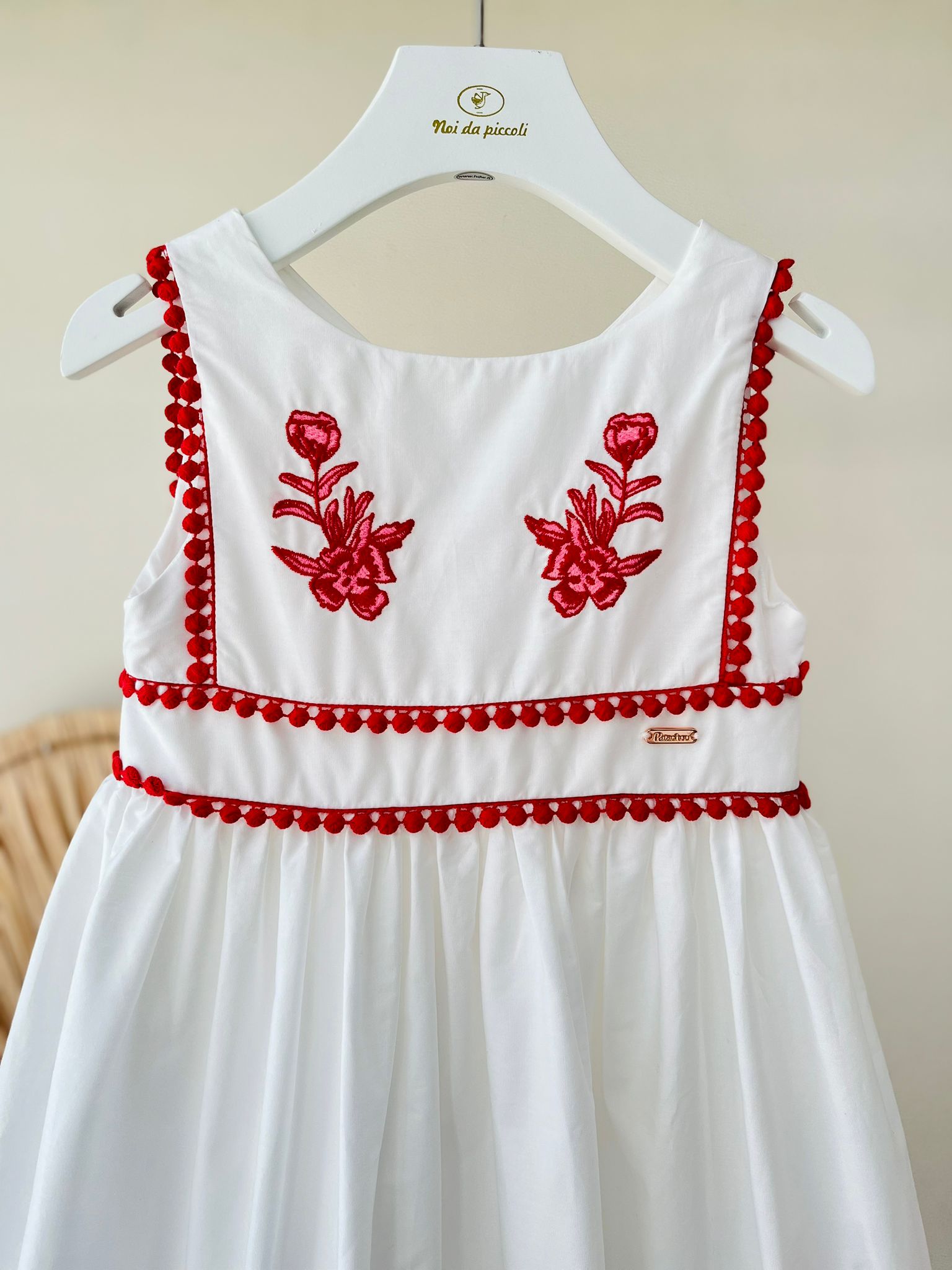 ABITINO BIANCO CON RICAMI ROSSI - Noi da piccoli