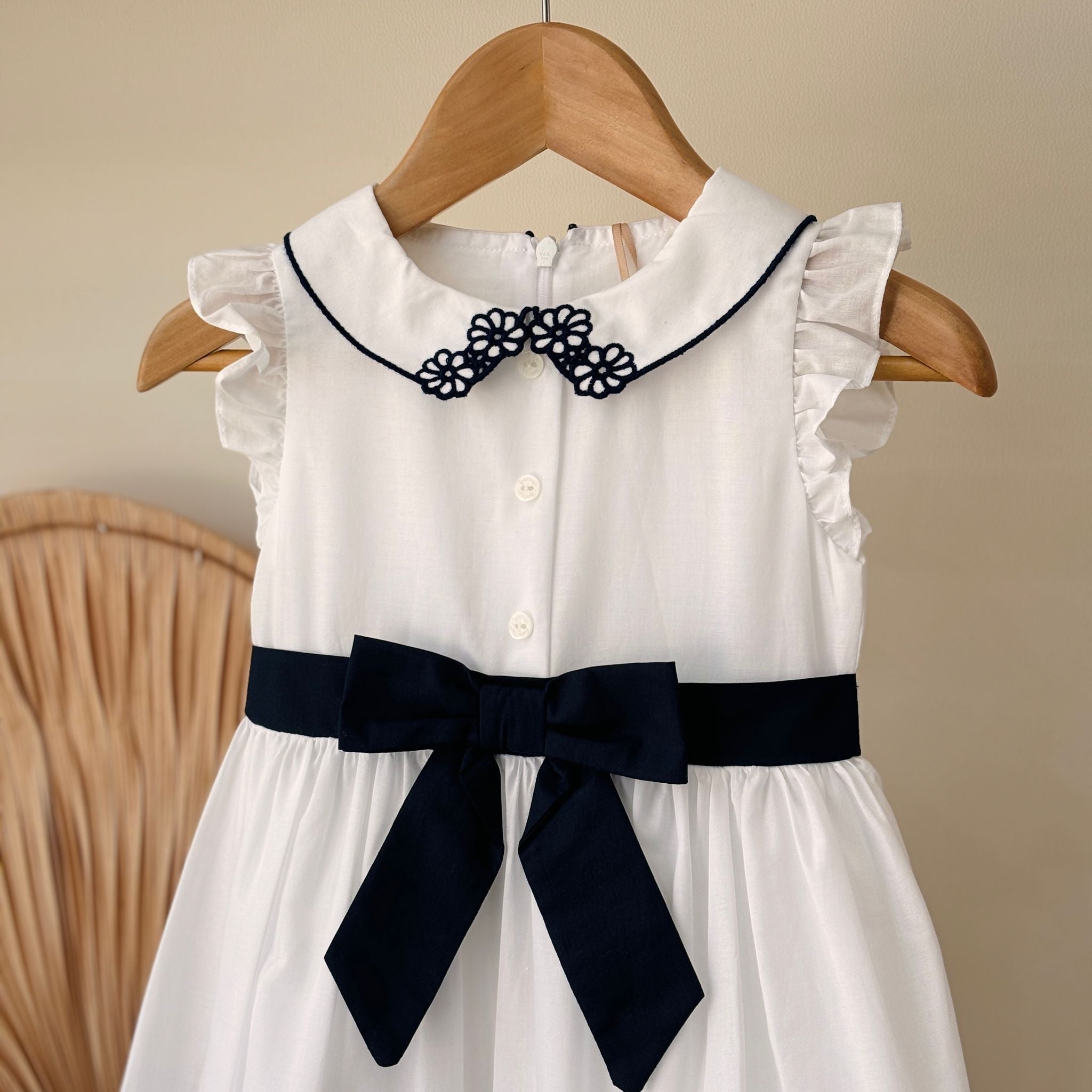 ABITINO BIANCO E BLU CON FIOCCHETTINO BLU - Noi da piccoli