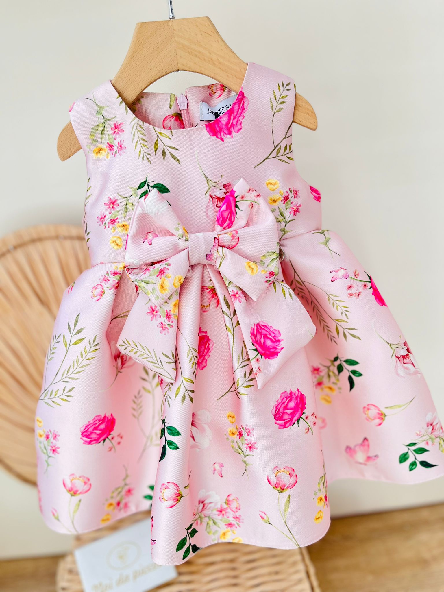 ABITINO CERIMONIALE IN MICADO FLOREALE CON FIOCCO ROSA - Noi da piccoli