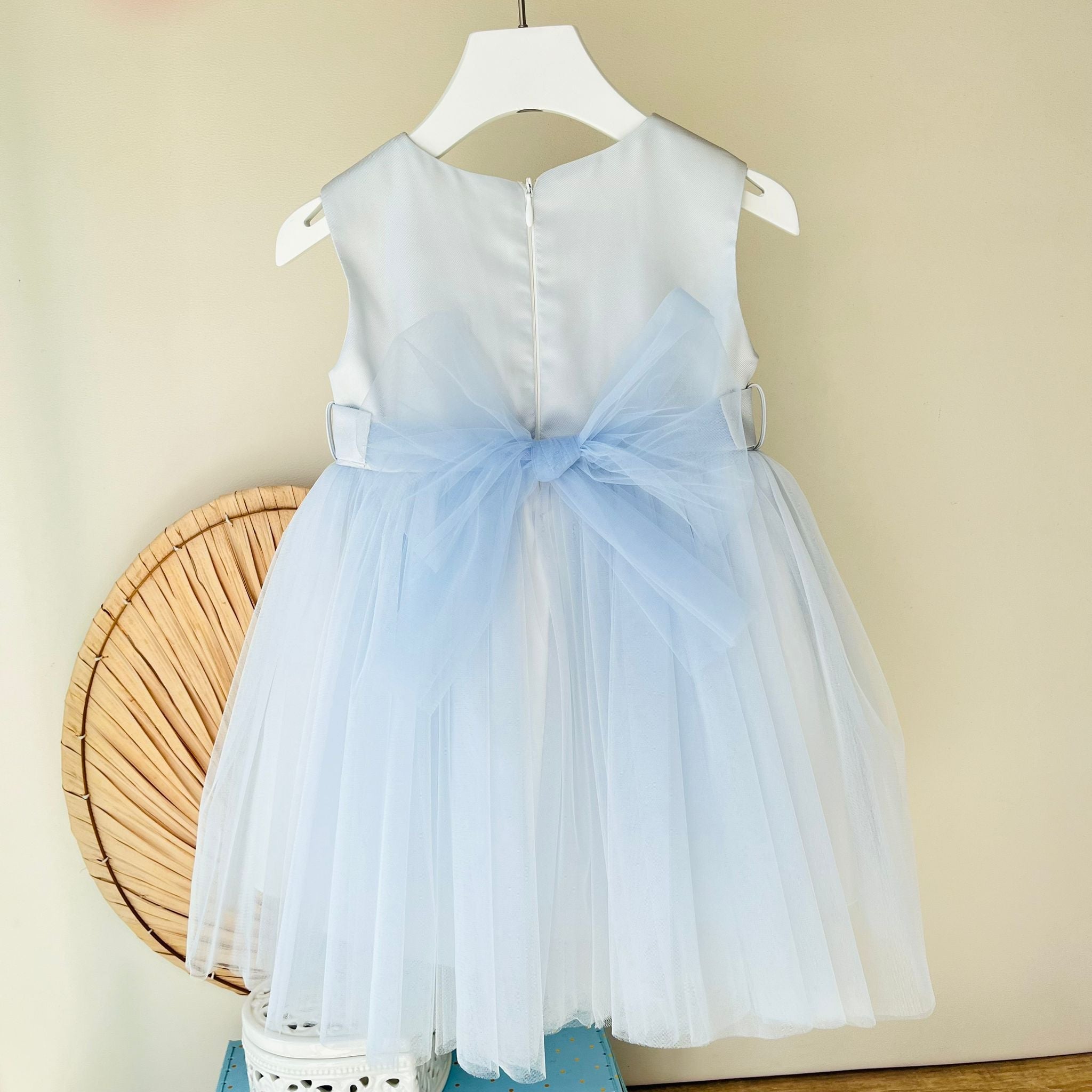 ABITINO CERIMONIALE IN TULLE CIELO ODETTE - Noi da piccoli