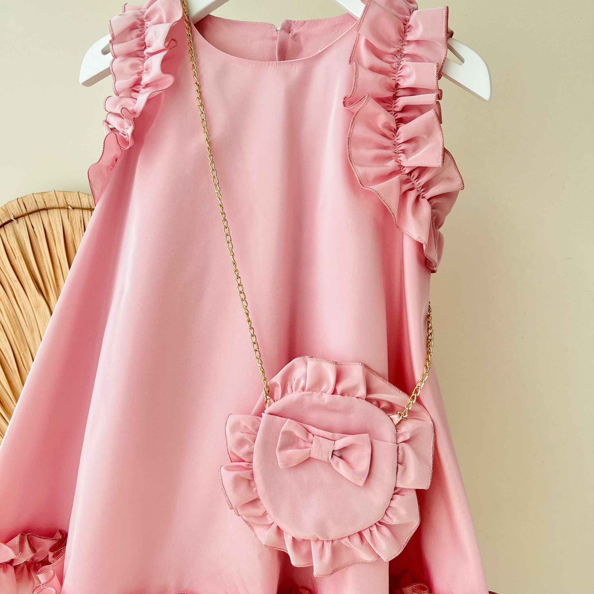 ABITINO CON BORSETTA ROSA CHIC - Noi da piccoli