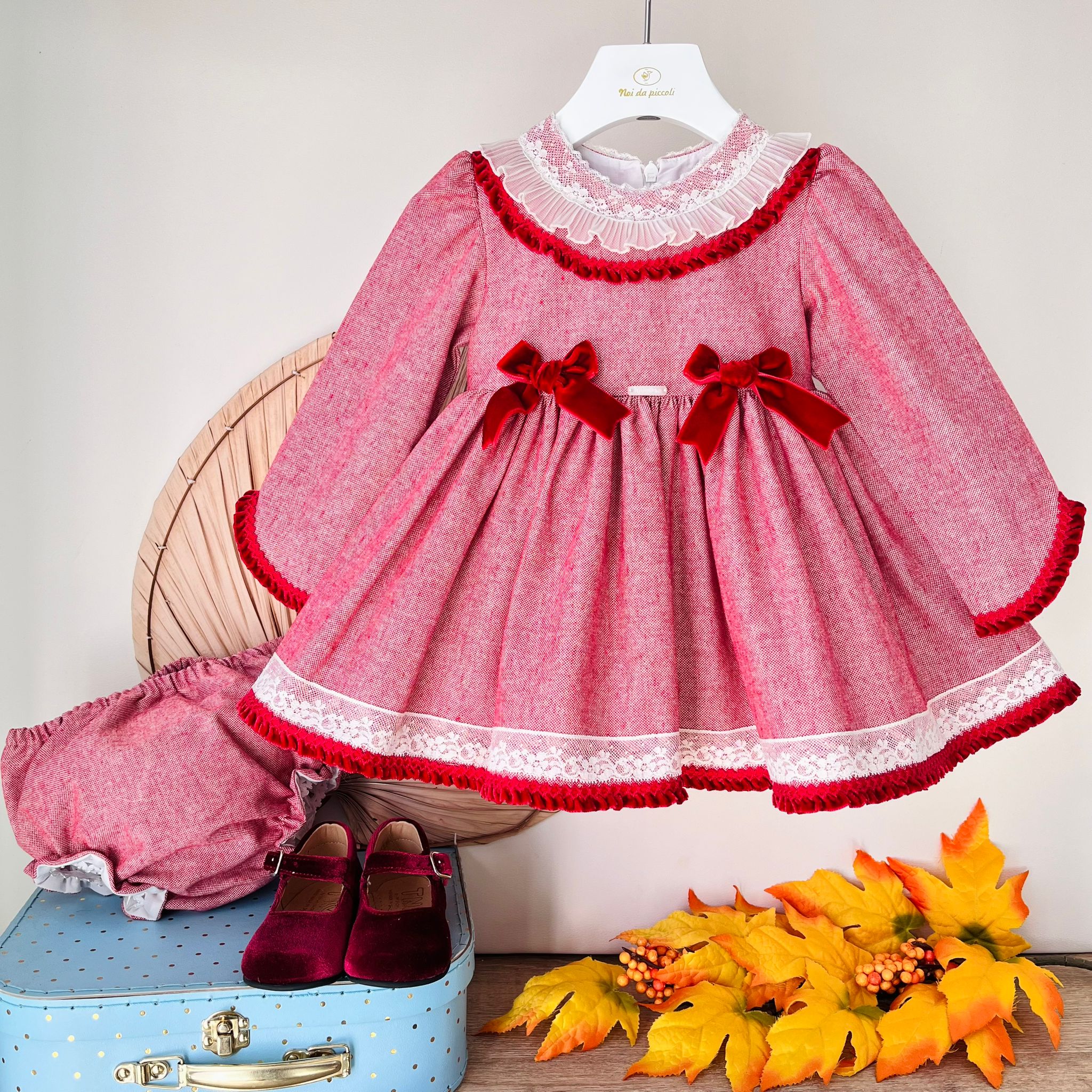 ABITINO CON FIOCCHETTI IN VELLUTO ROSSO - Noi da piccoli