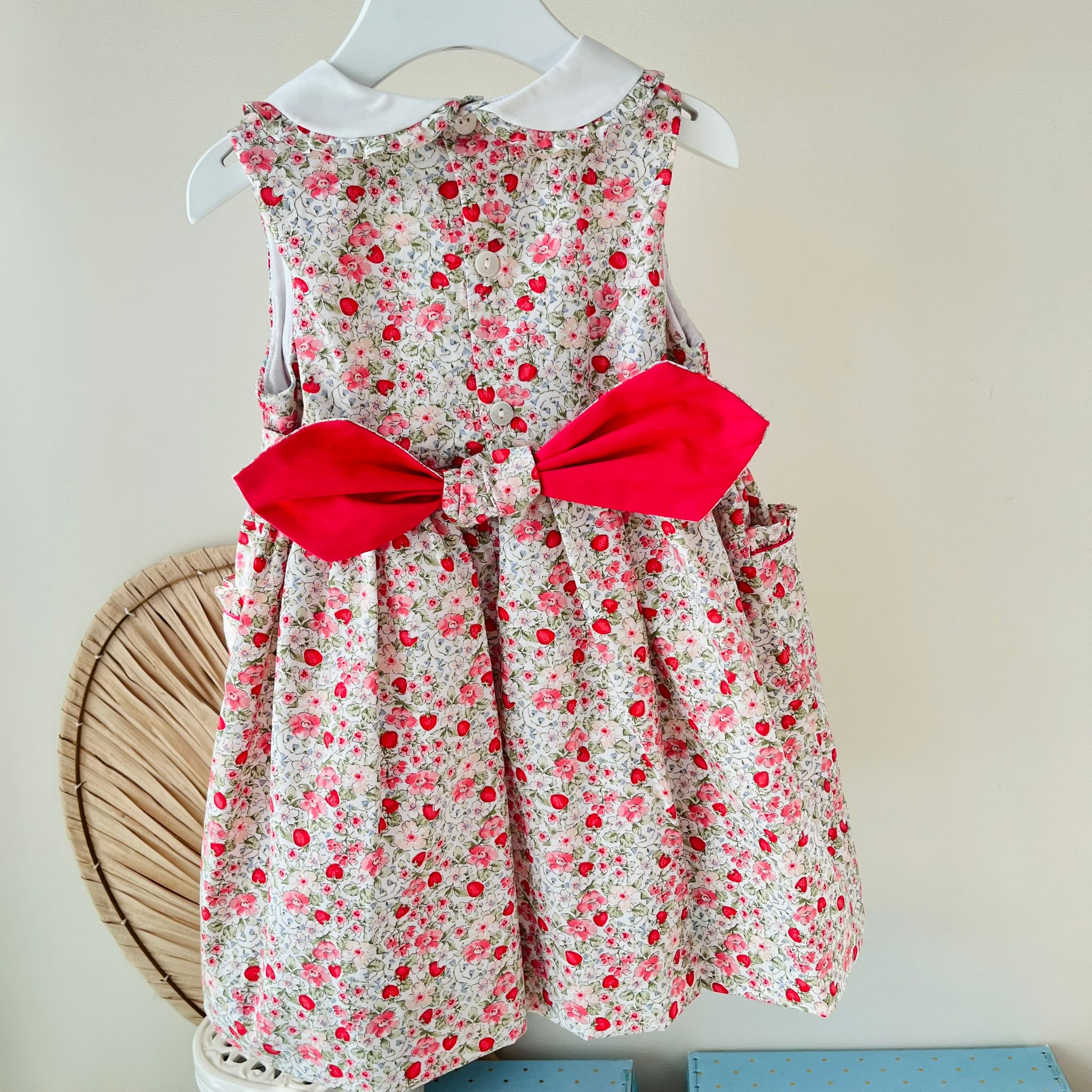 ABITINO CON PUNTO SMOK ROSSO - Noi da piccoli