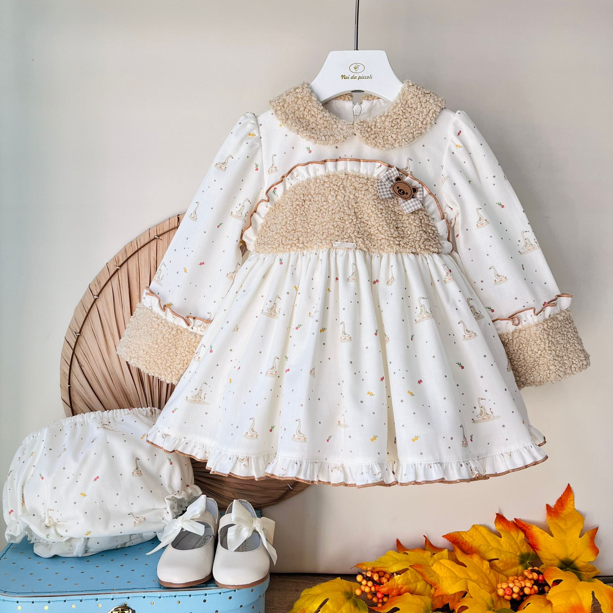 ABITINO IN CALDO COTONE CON STELLINE PANNA - Noi da piccoli