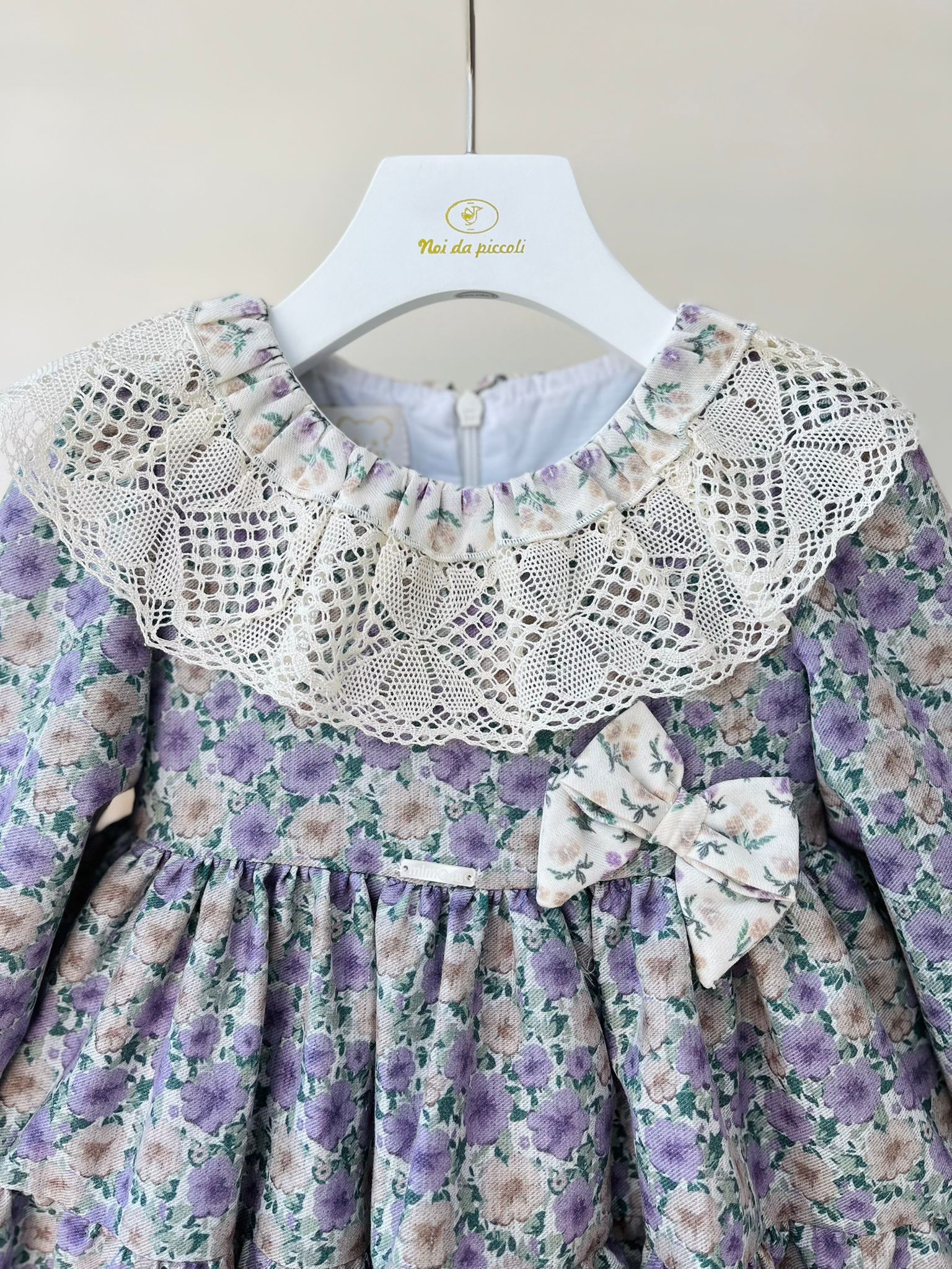 ABITINO IN CALDO COTONE FLOREALE E FIOCCHETTO LILLA - Noi da piccoli