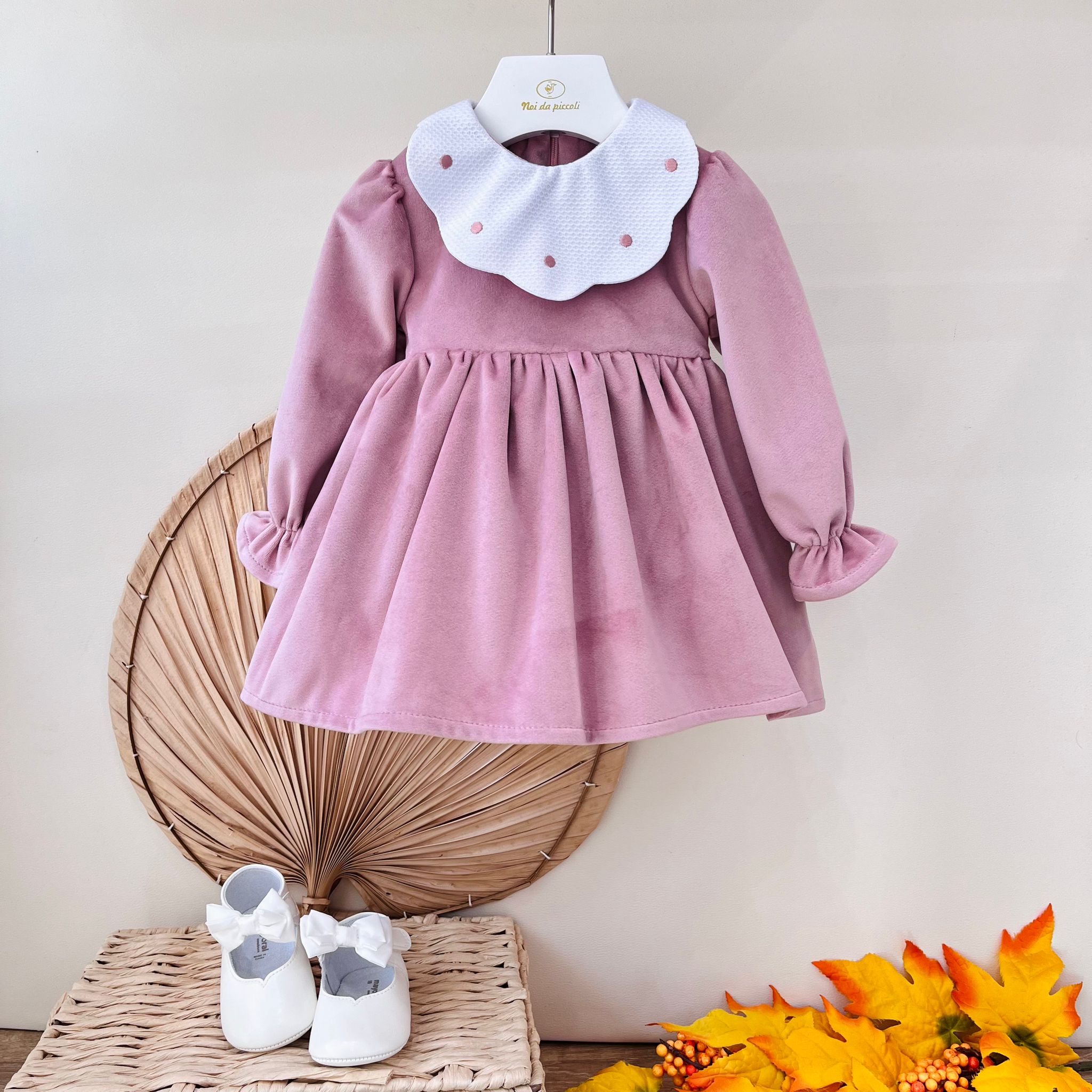 ABITINO IN VELLUTINO CON COLLETTO A POIS ROSA - Noi da piccoli