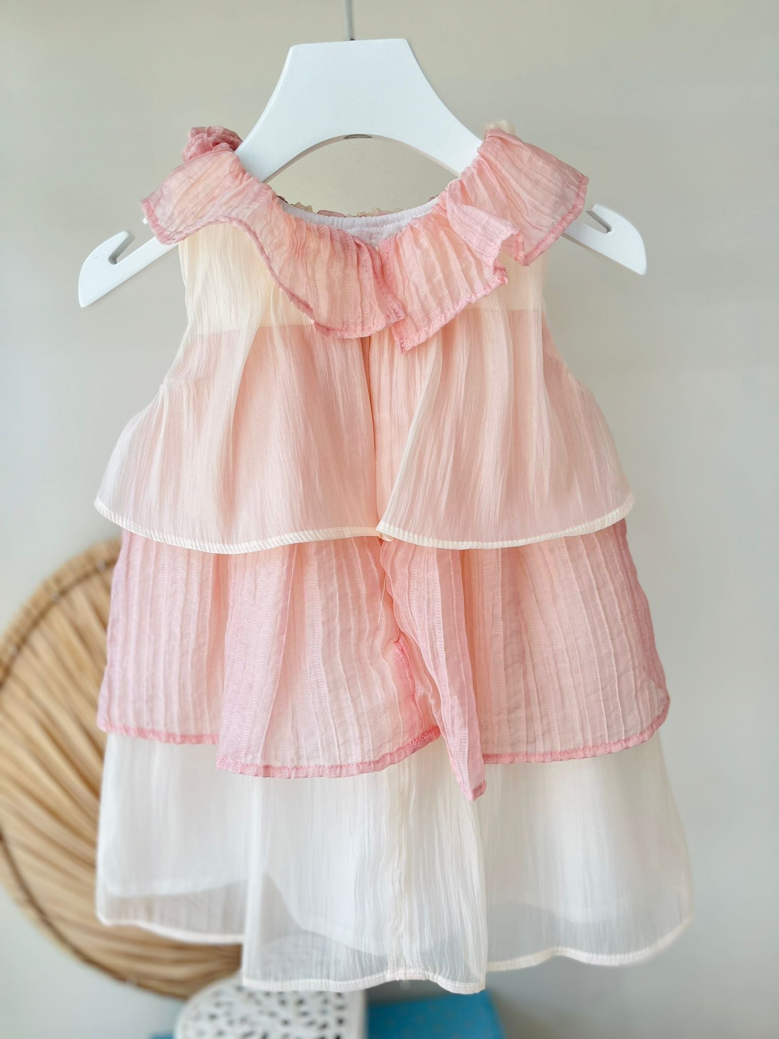 ABITINO ROSA E PANNA CREPONNE - Noi da piccoli