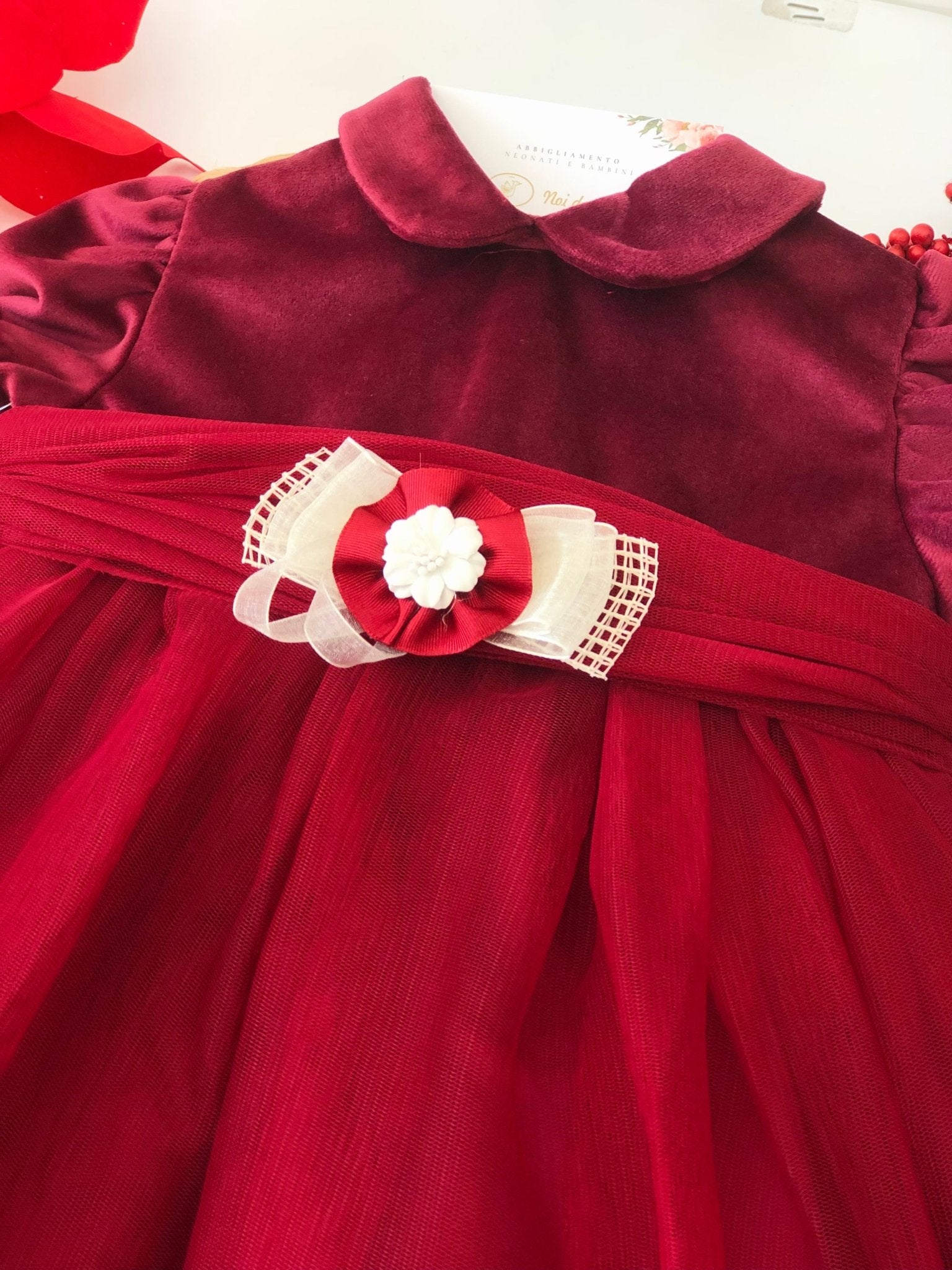 ABITINO VINACCIA VELLUTO E BORDEAUX TULLE CON FIORE - Noi da piccoli