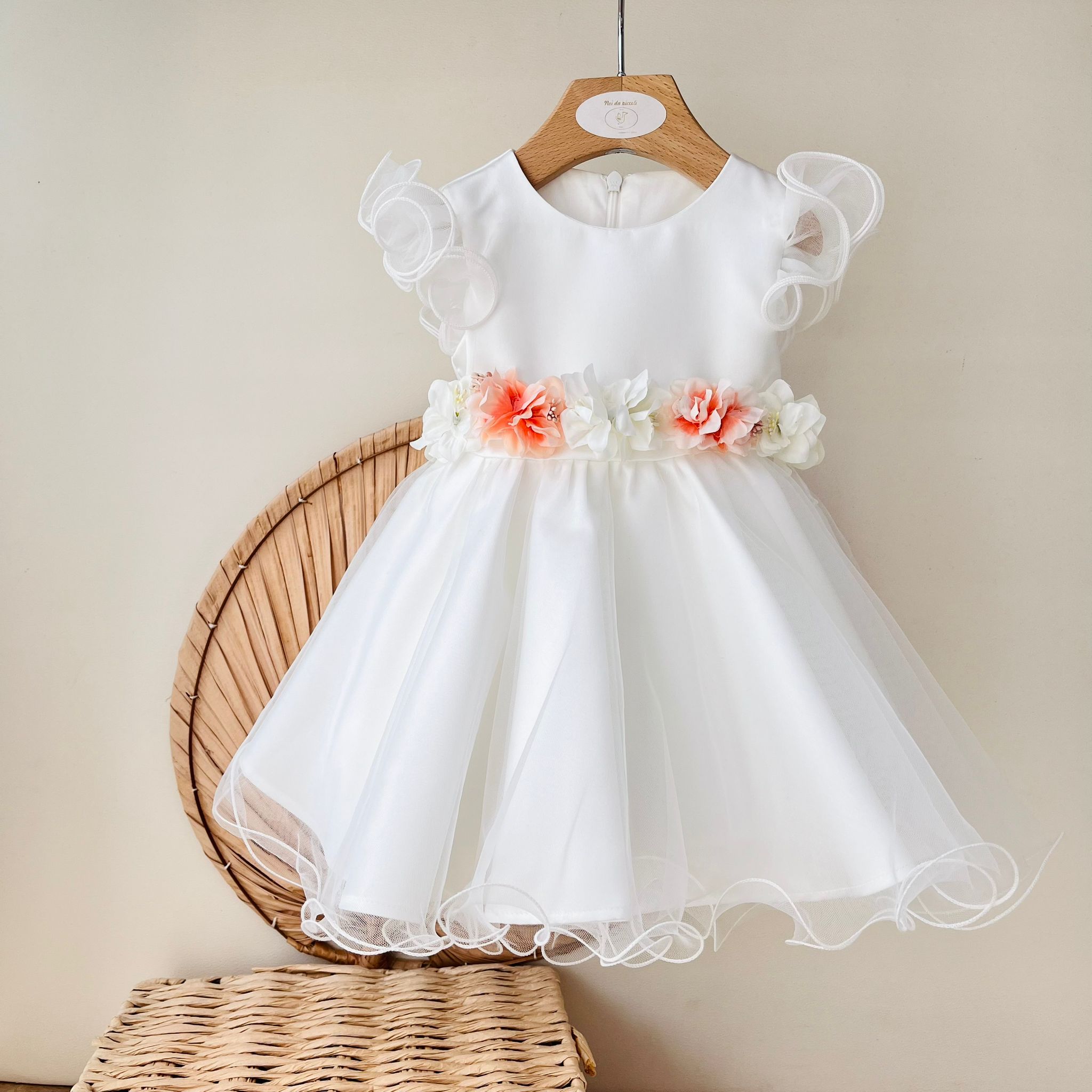 ABITO CERIMONIALE BIANCO CON CINTURINA DI FIORI - Noi da piccoli