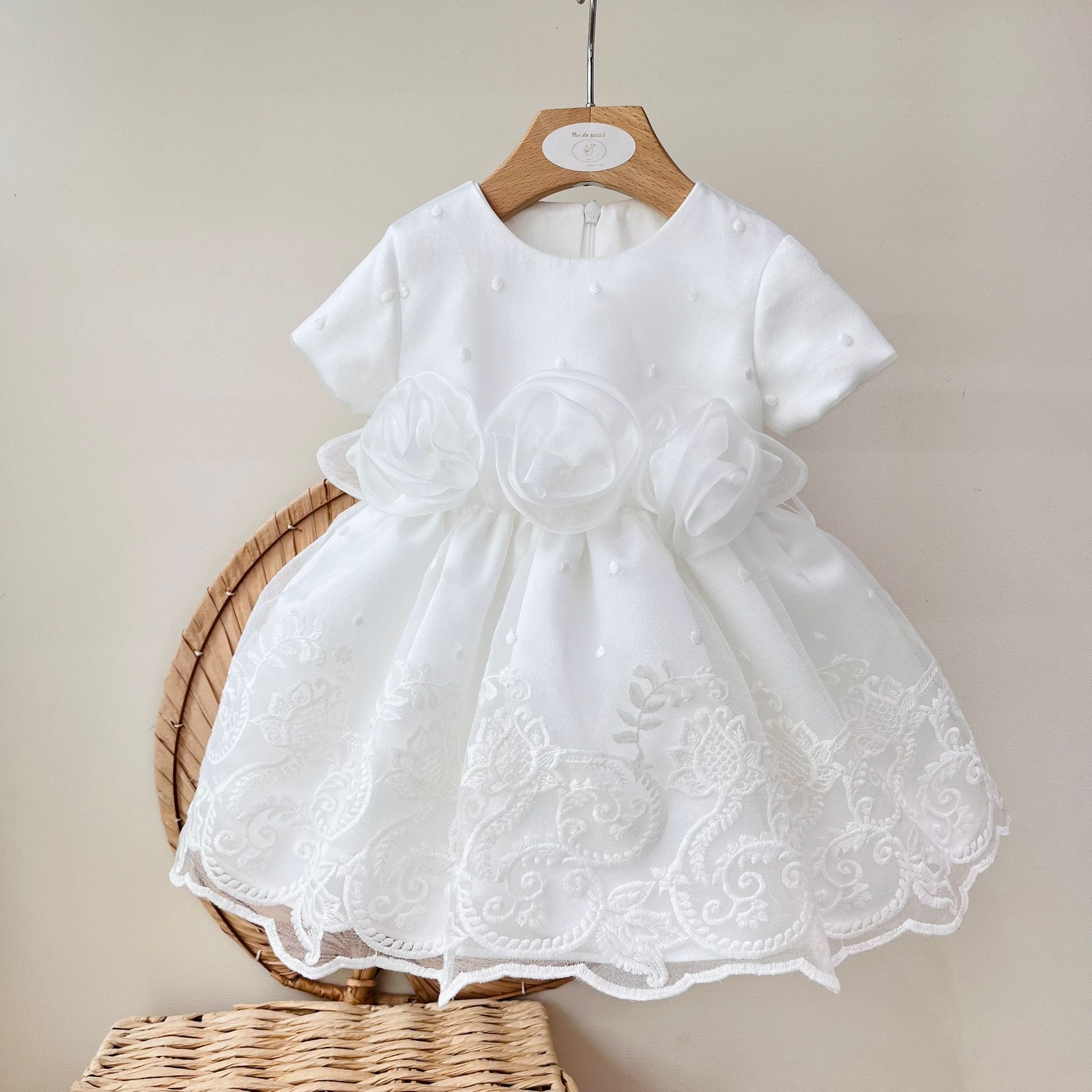 ABITO CERIMONIALE BIANCO CON ROSE TULLE E POIS - Noi da piccoli