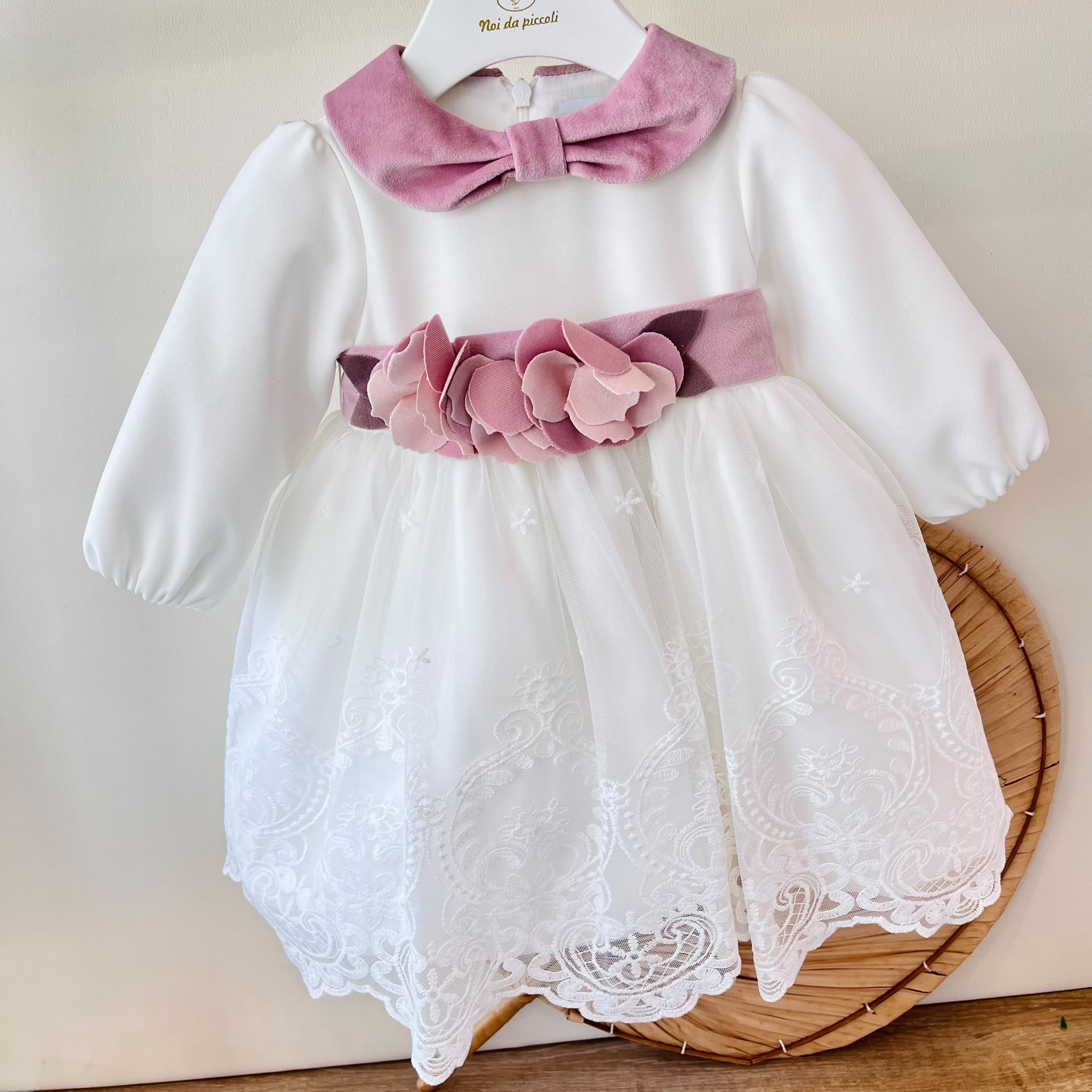 ABITO CERIMONIALE CON FASCIA FIORI PANNA - Noi da piccoli