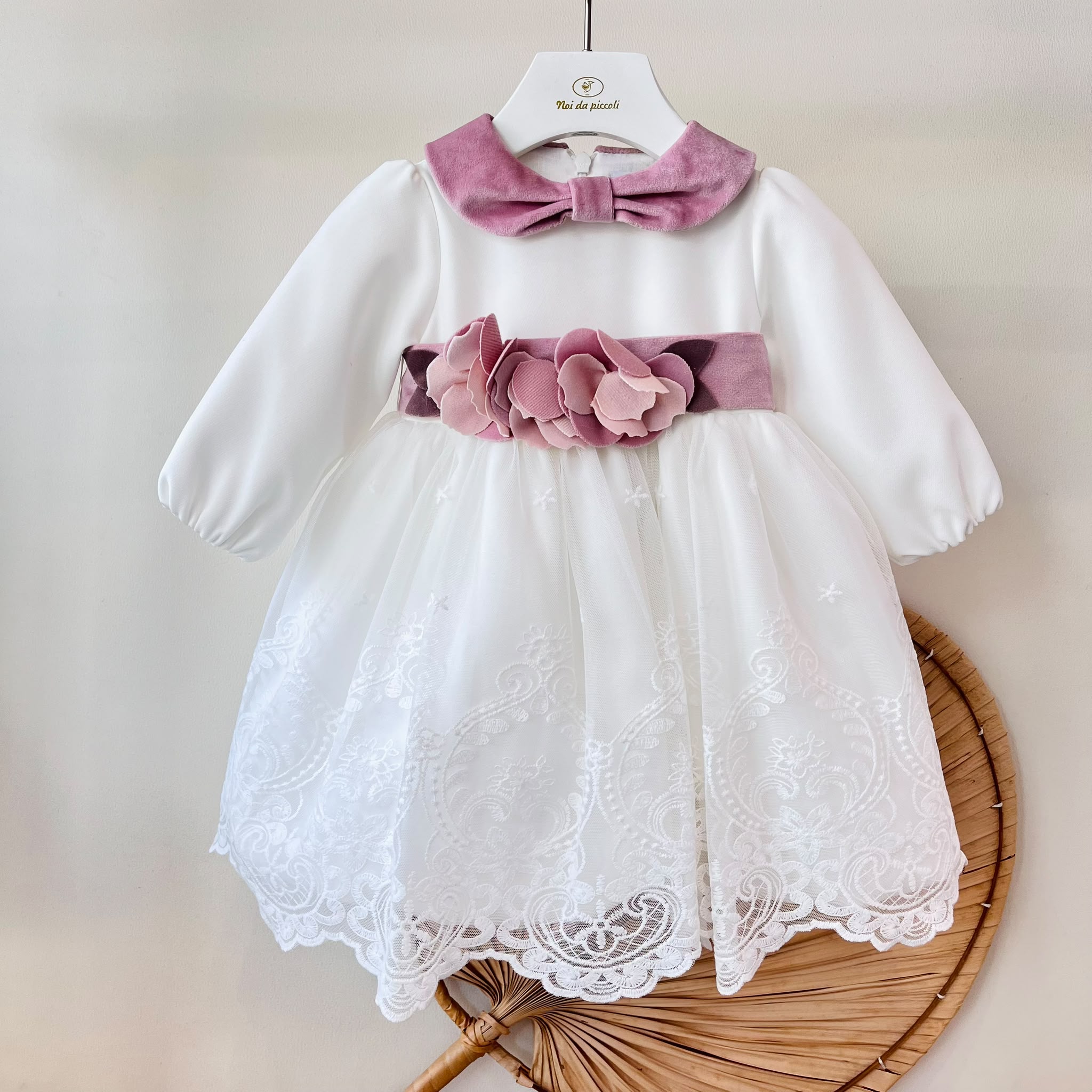 ABITO CERIMONIALE CON FASCIA FIORI PANNA - Noi da piccoli