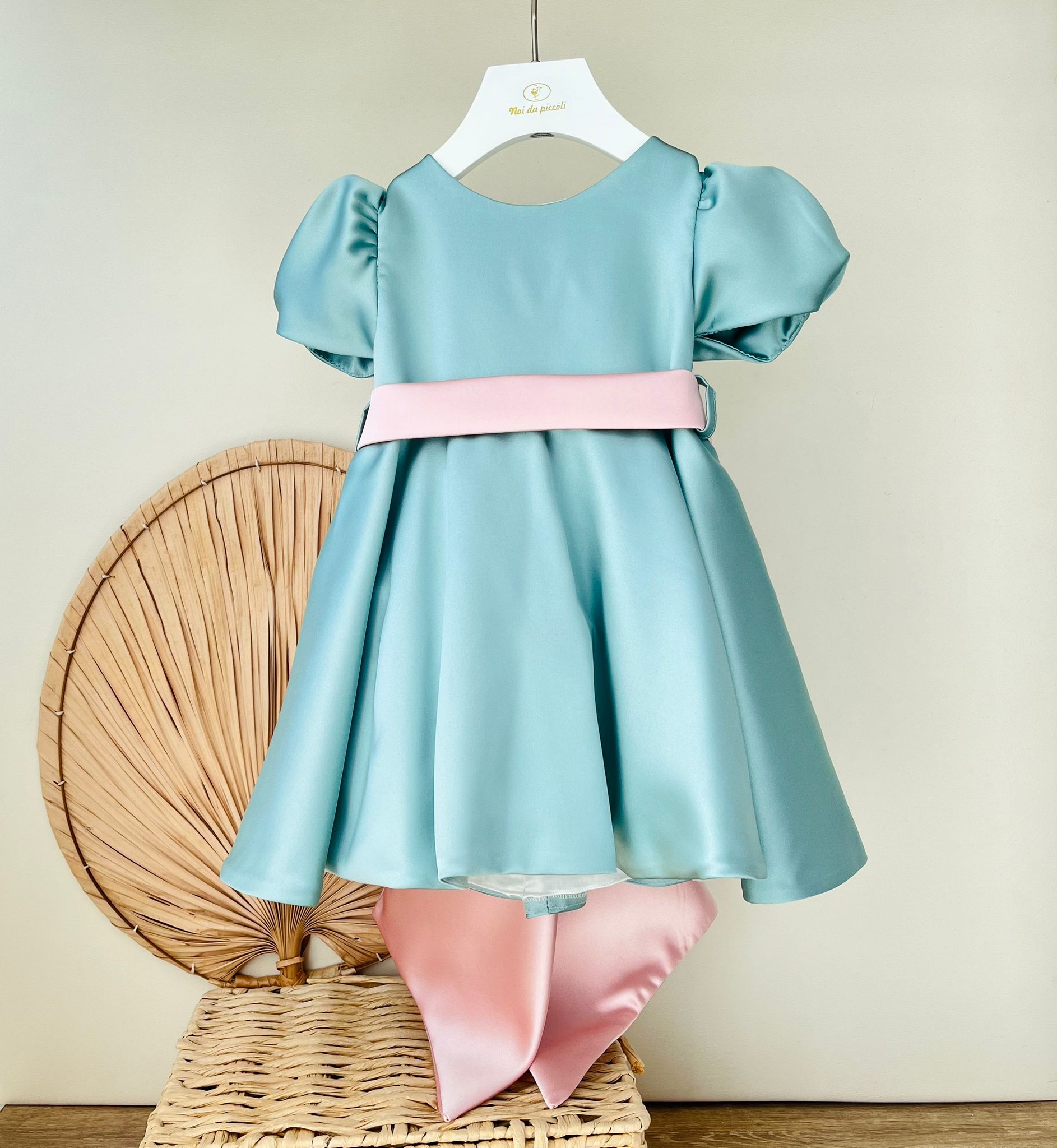 ABITO CERIMONIALE IN RASO VERDE - Noi da piccoli