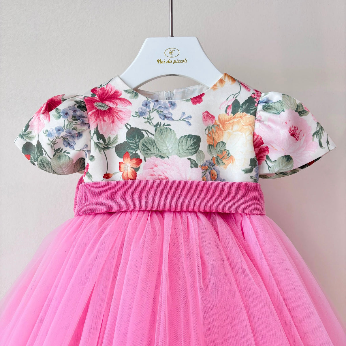 Abito Cerimoniale Tulle e Fiori con Fascia Velluto Rosa Isabel - dettaglio 1