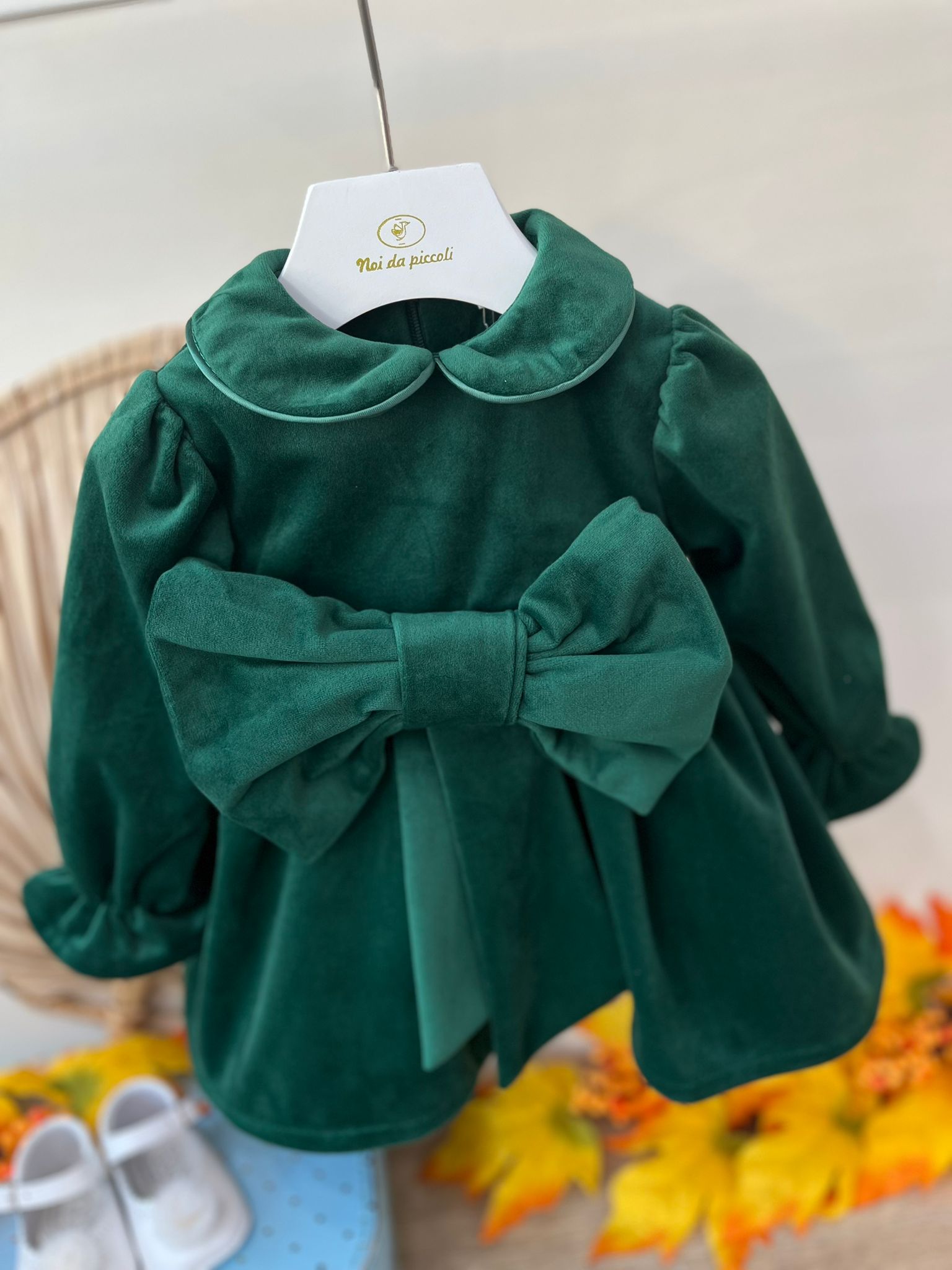 ABITO IN VELLUTO A MANICA LUNGO CON FIOCCO VERDE - Noi da piccoli