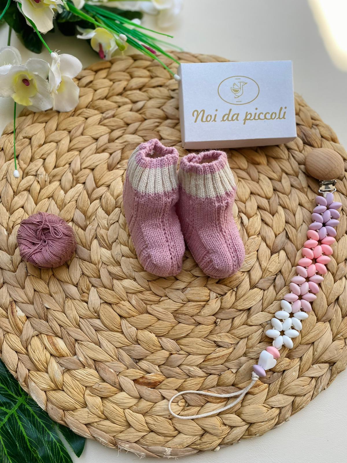 BABBUCCE IN FILATO CALDO FILATO CALDO ROSA CREMA - Noi da piccoli