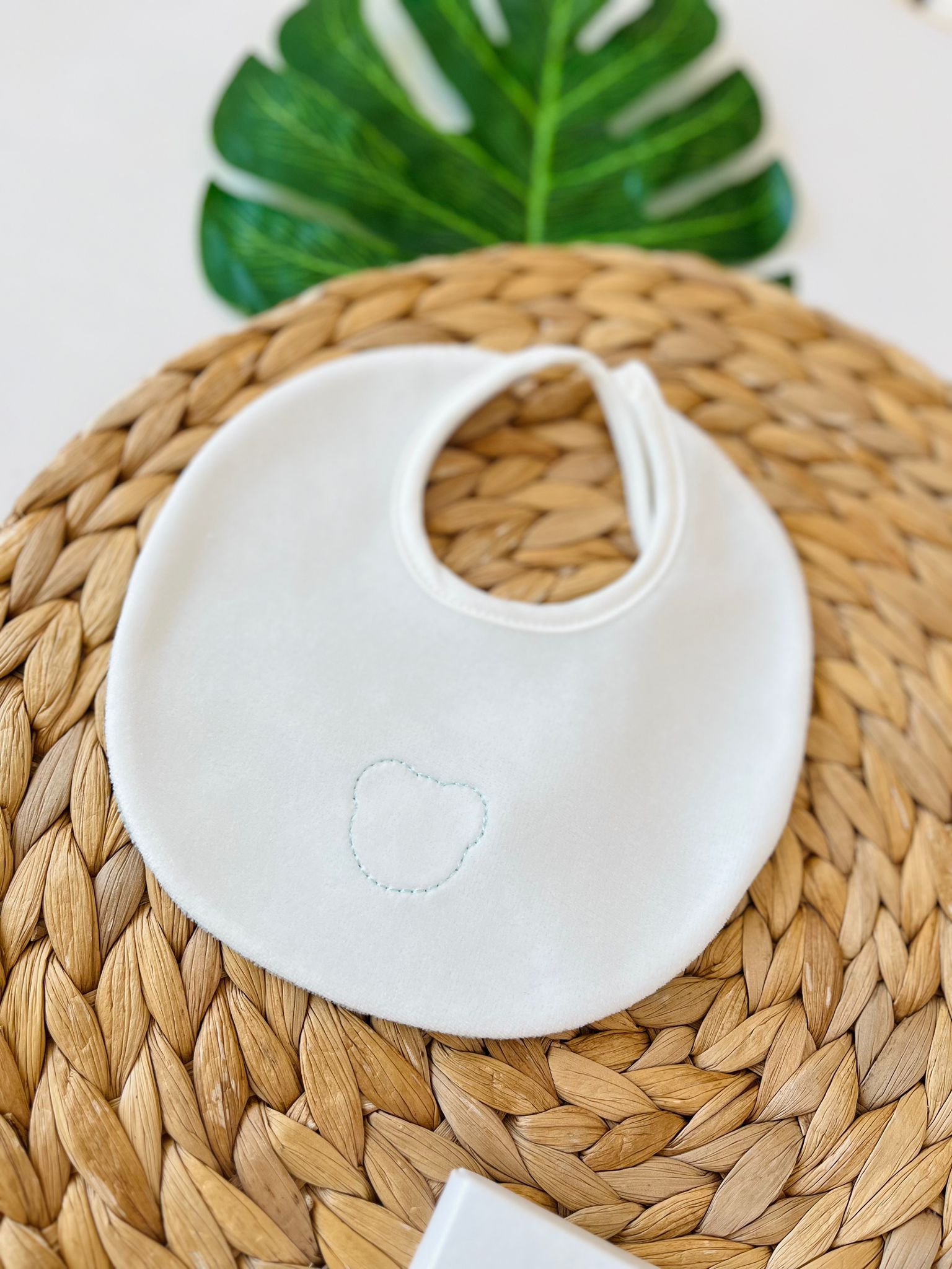 BAVETTA CON ORSETTO PANNA VERDE - Noi da piccoli