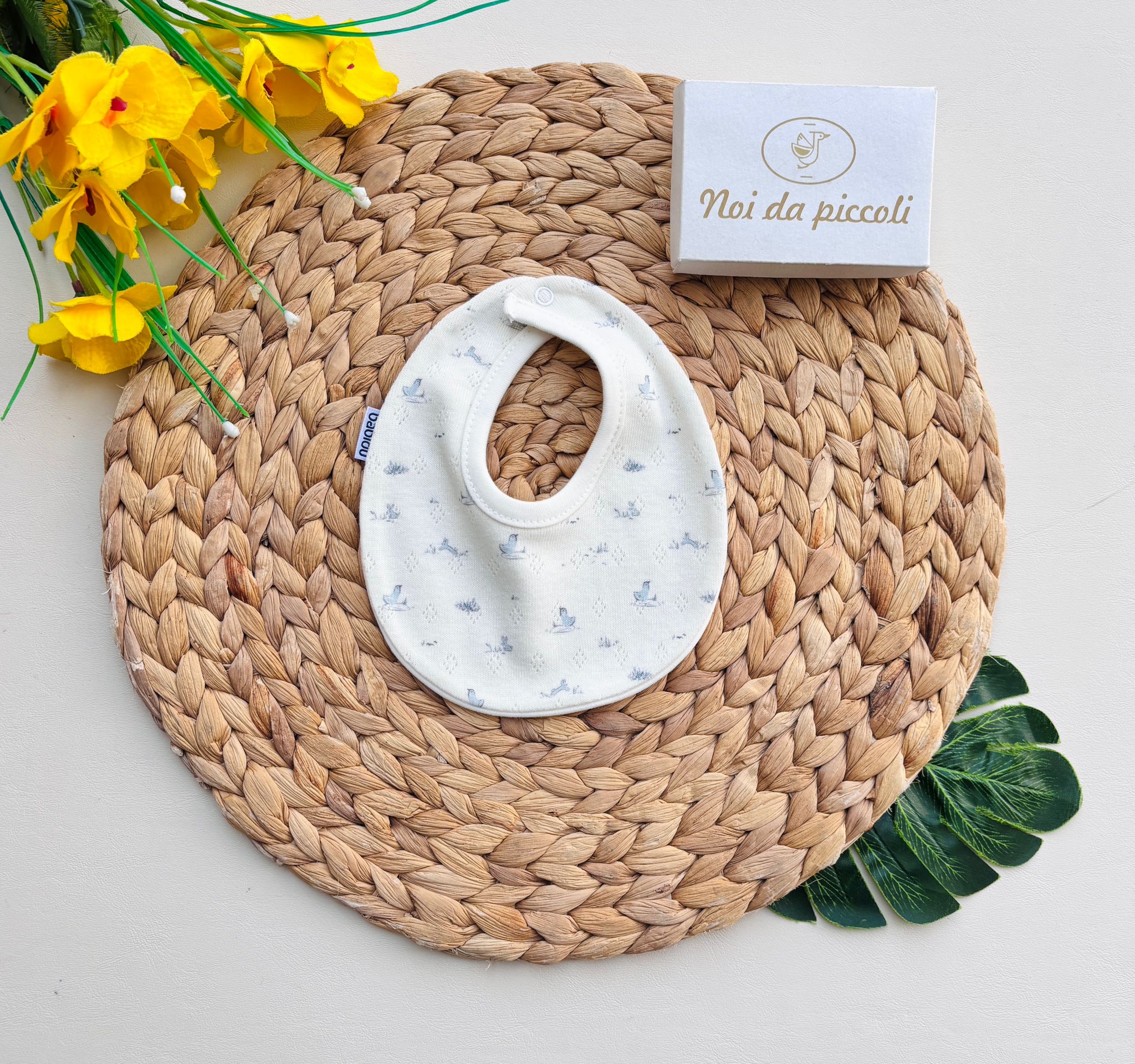 BAVETTA IN COTONE CON ANIMALINI CRUDO - Noi da piccoli