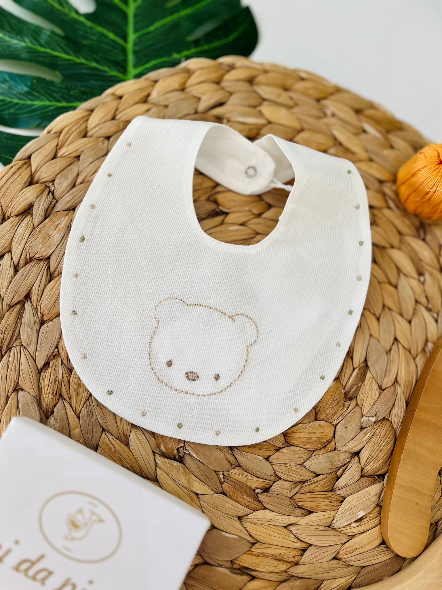 BAVETTO CON ORSETTO E PUNTINI 100% COTONE PIQUET PANNA - Noi da piccoli