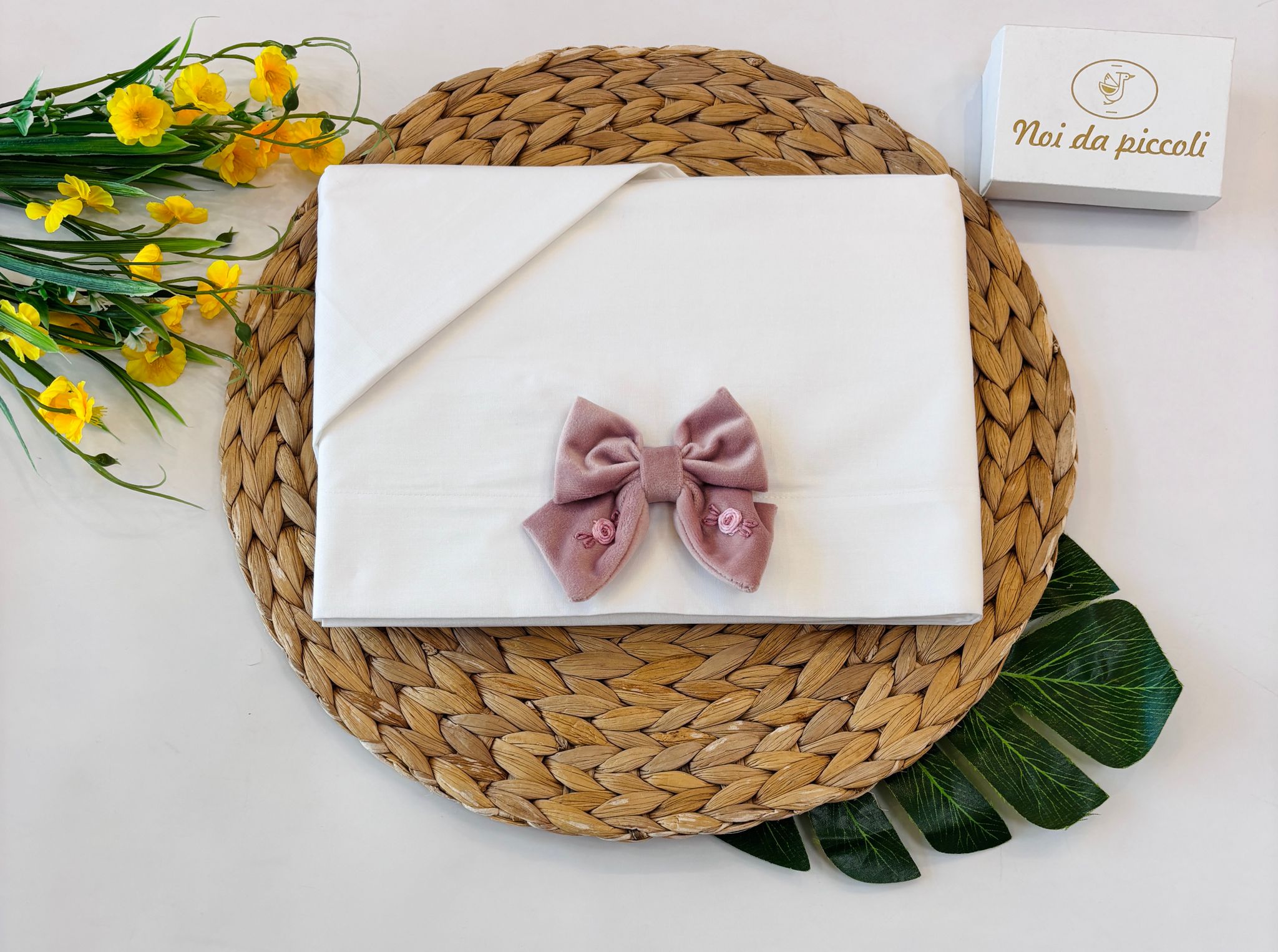 SET LENZUOLA  100 % COTONE BIANCO FIOCCO MALVA