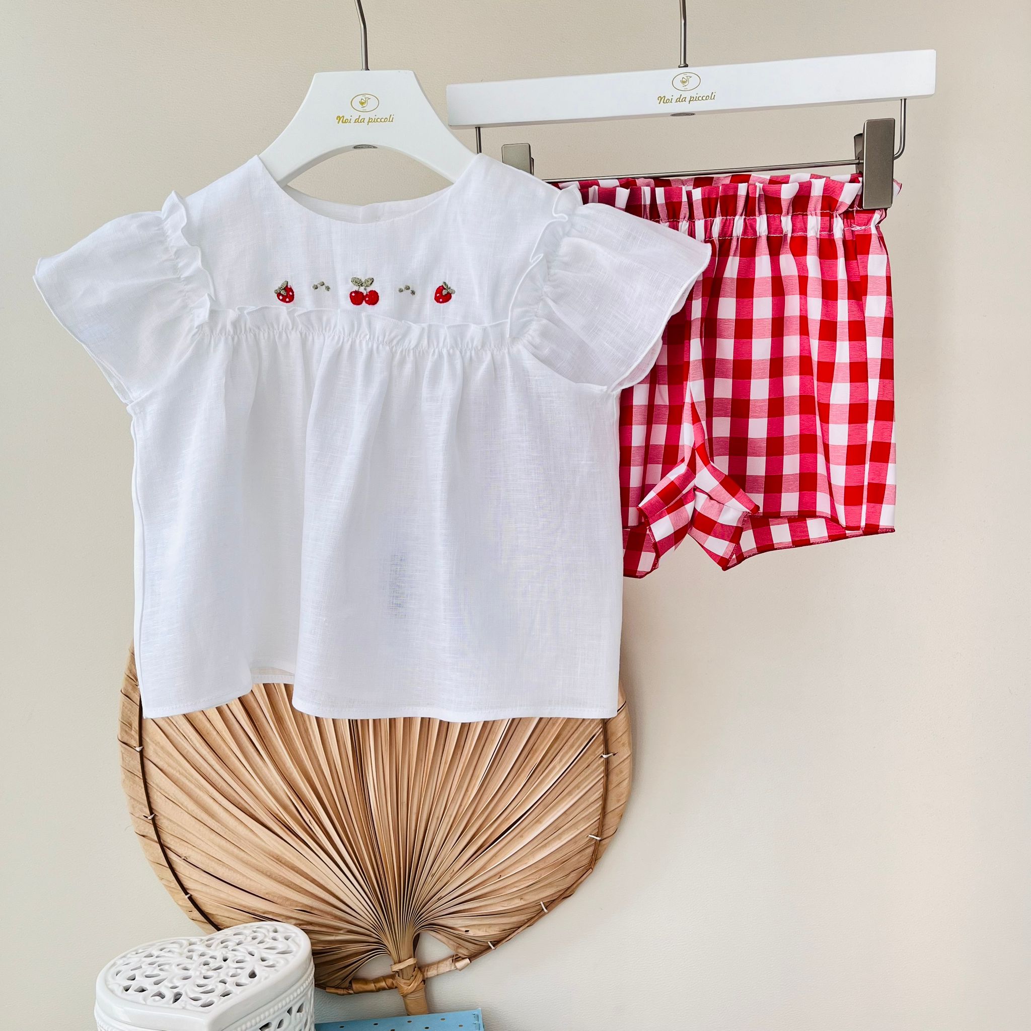 BLUSA CON CULOTTE A QUADRI ROSSI - Noi da piccoli