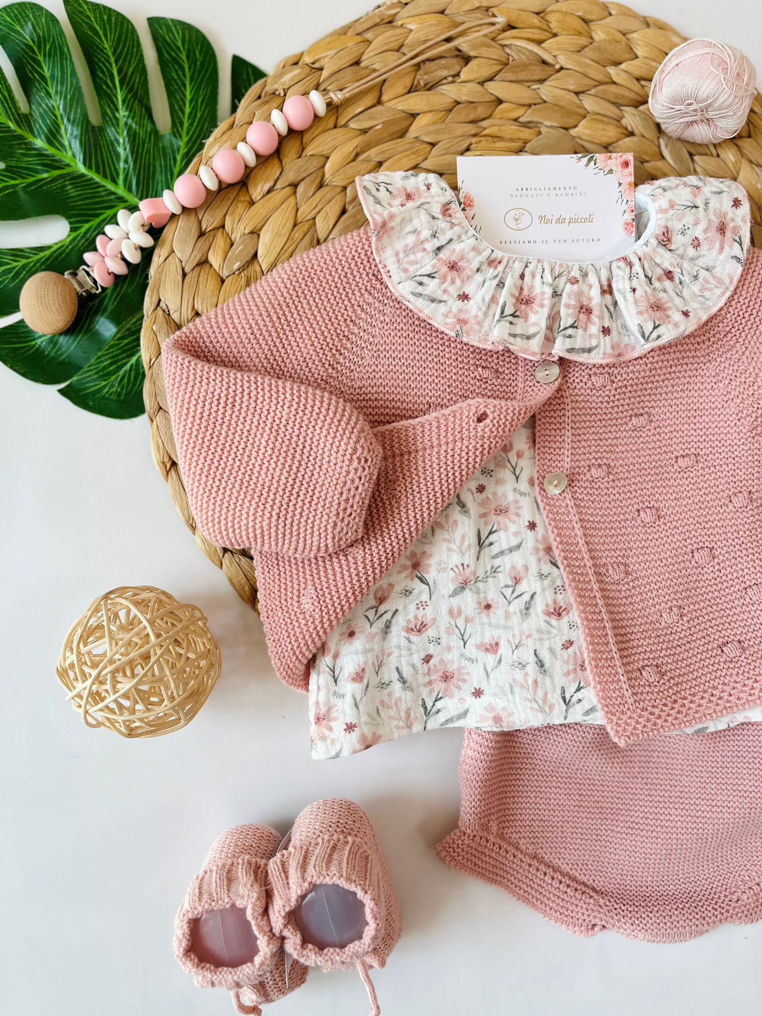 BLUSA CON GOLFINO E CULOTTINA 50% LANA MERINO FIORI D'INVERNO ROSA - Noi da piccoli